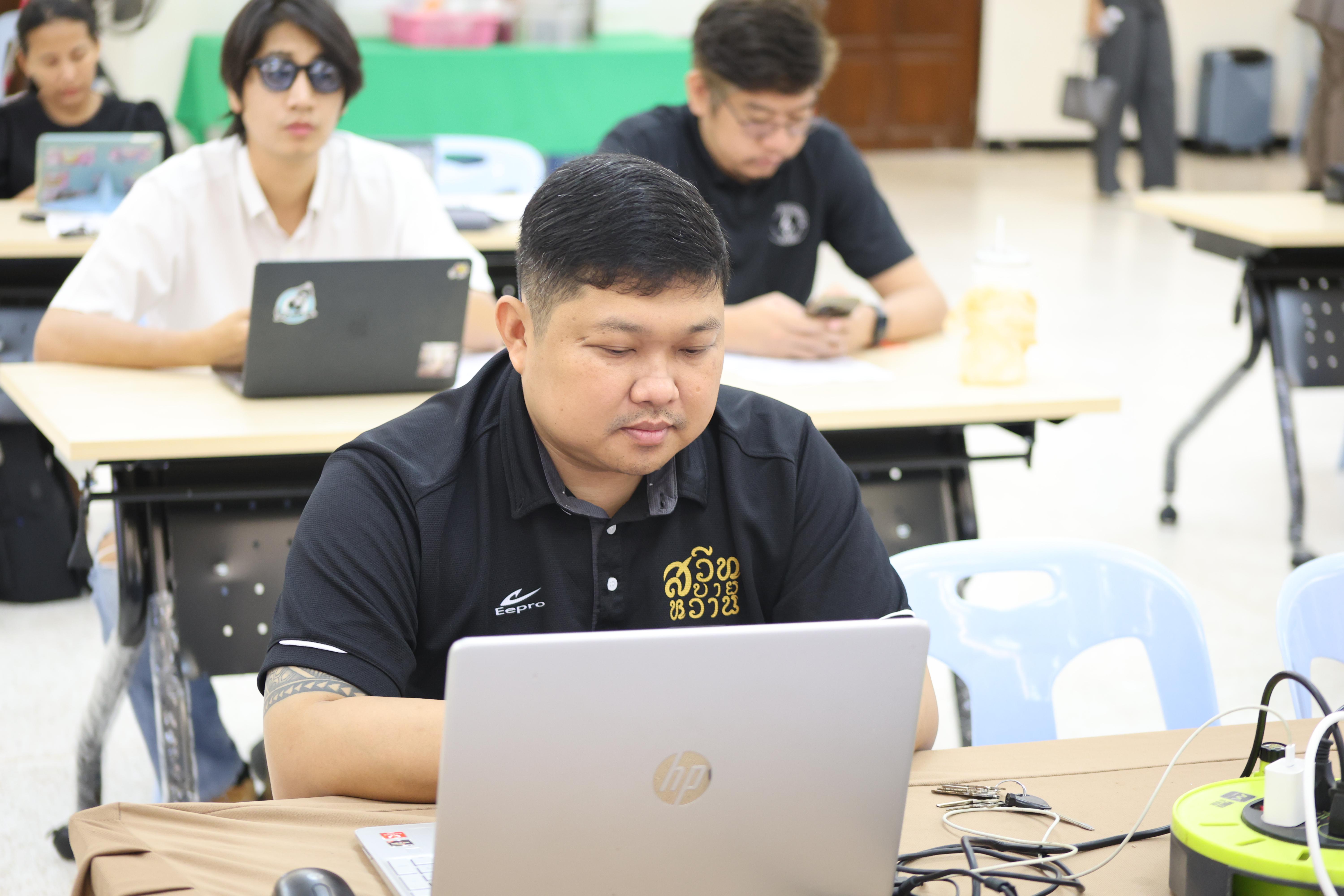 103. วันนี้เป็นการอบรมในโมดูลที่ 2  เรื่อง “ภาษาเพื่อการสื่อสารสำหรับครู”