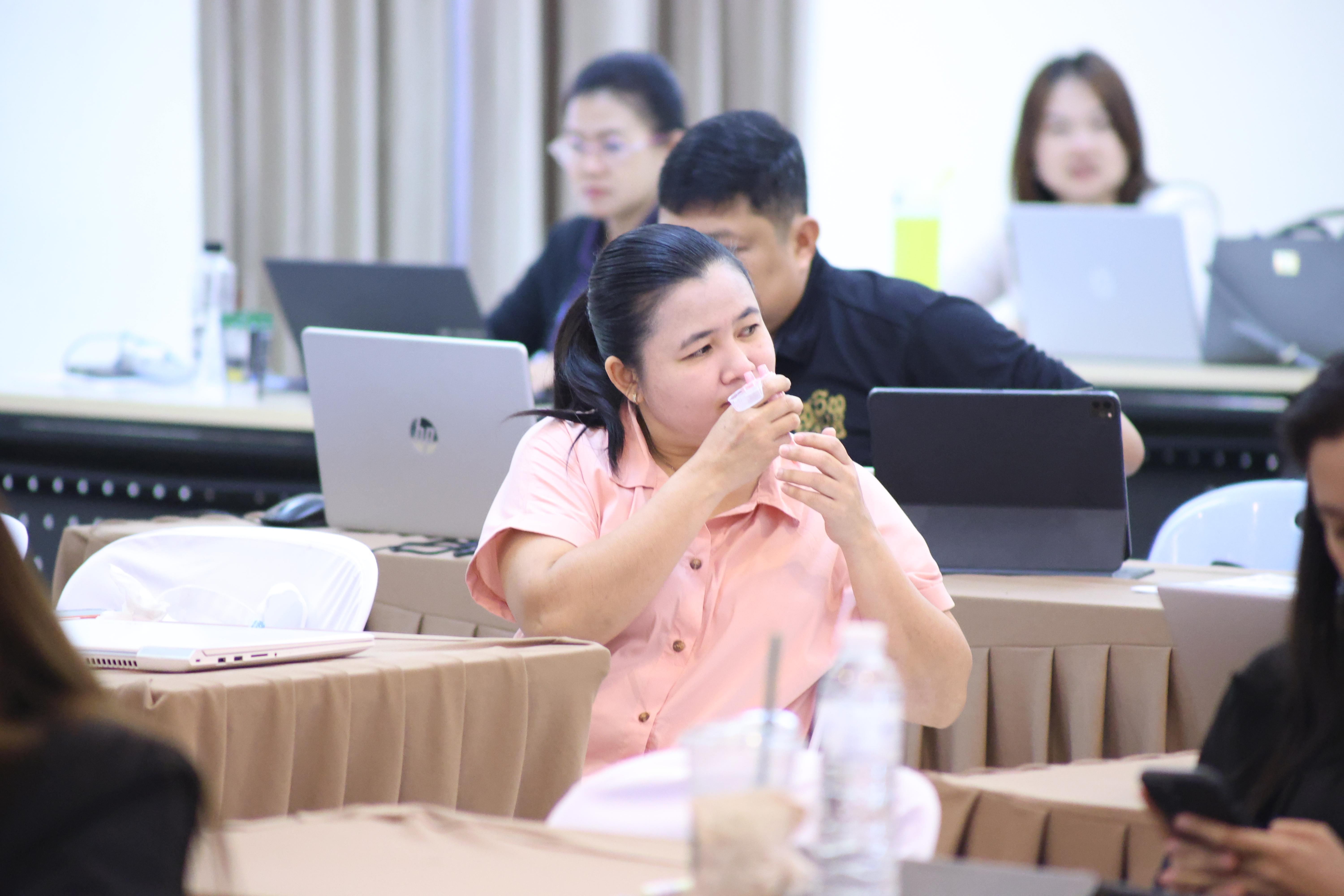 115. วันนี้เป็นการอบรมในโมดูลที่ 2  เรื่อง “ภาษาเพื่อการสื่อสารสำหรับครู”