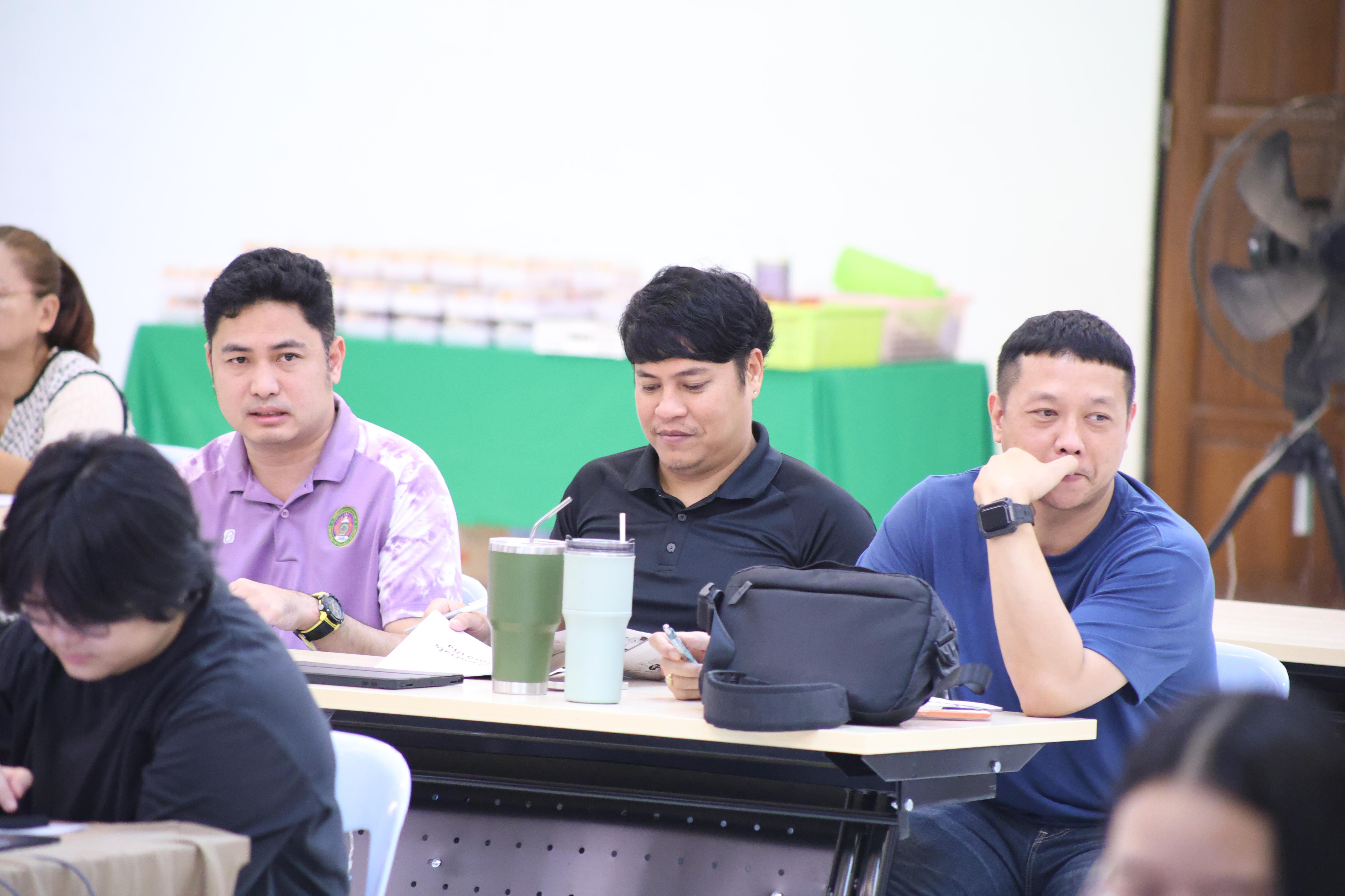 123. วันนี้เป็นการอบรมในโมดูลที่ 2  เรื่อง “ภาษาเพื่อการสื่อสารสำหรับครู”