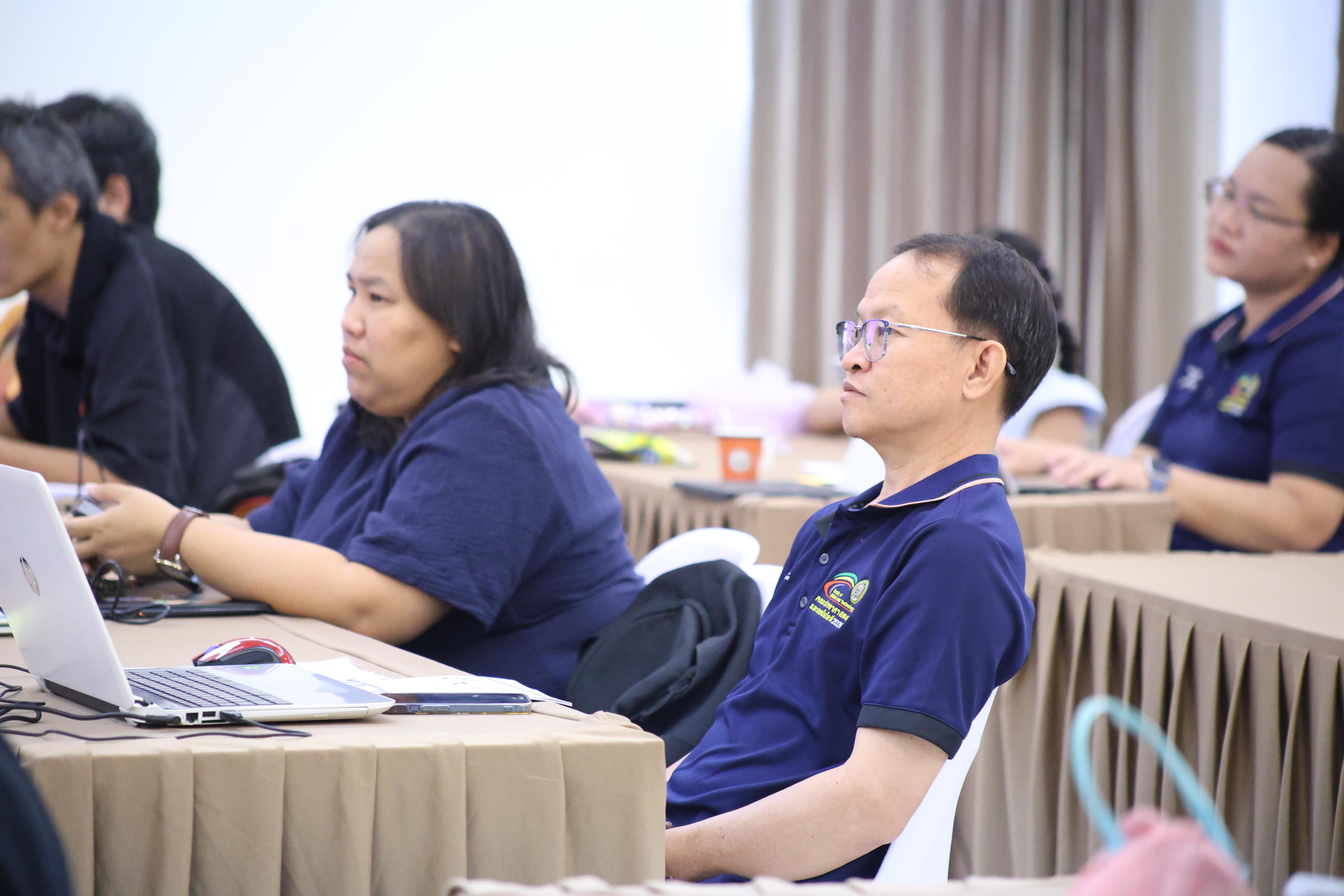 129. วันนี้เป็นการอบรมในโมดูลที่ 2  เรื่อง “ภาษาเพื่อการสื่อสารสำหรับครู”