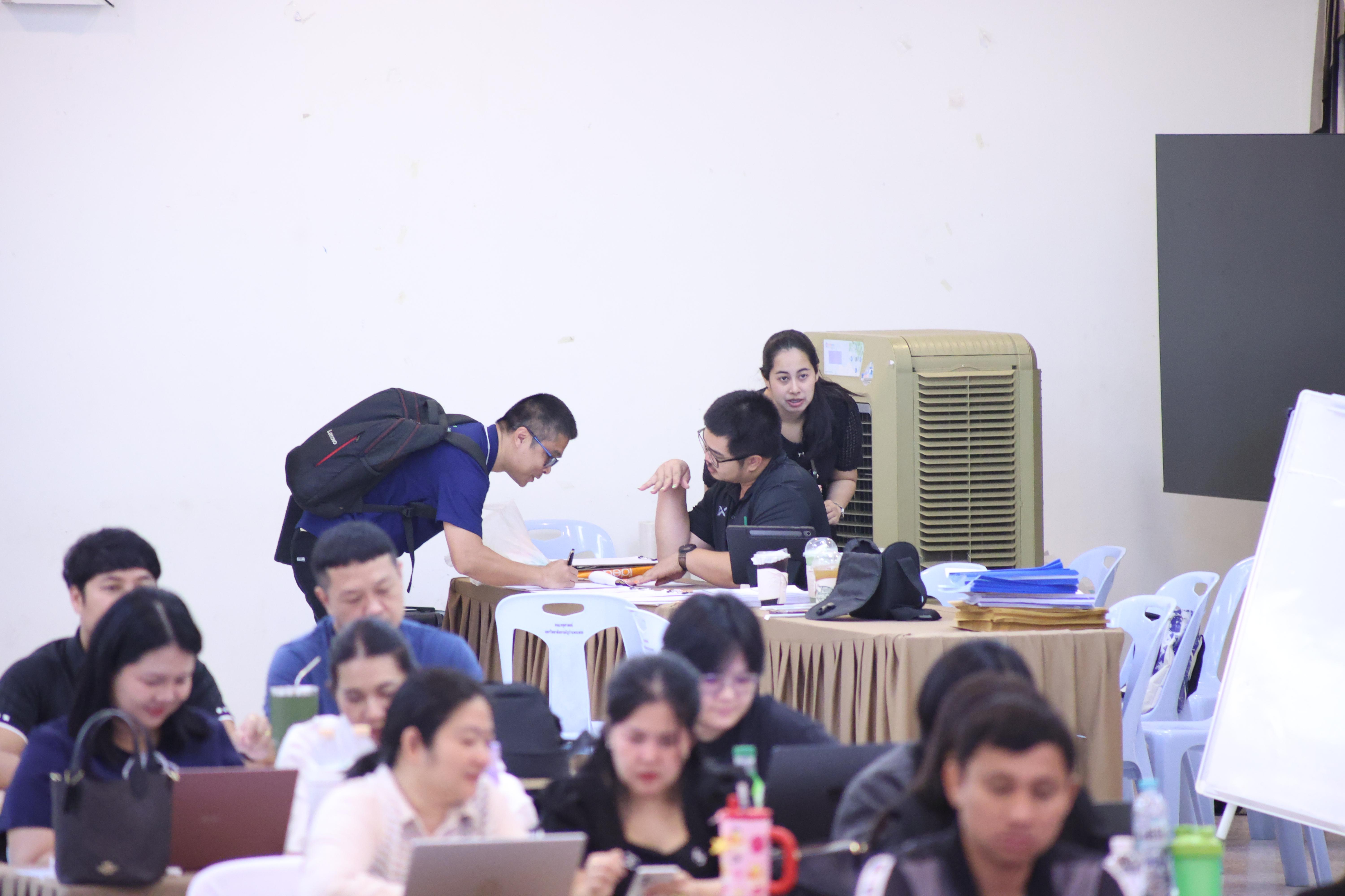 144. วันนี้เป็นการอบรมในโมดูลที่ 2  เรื่อง “ภาษาเพื่อการสื่อสารสำหรับครู”