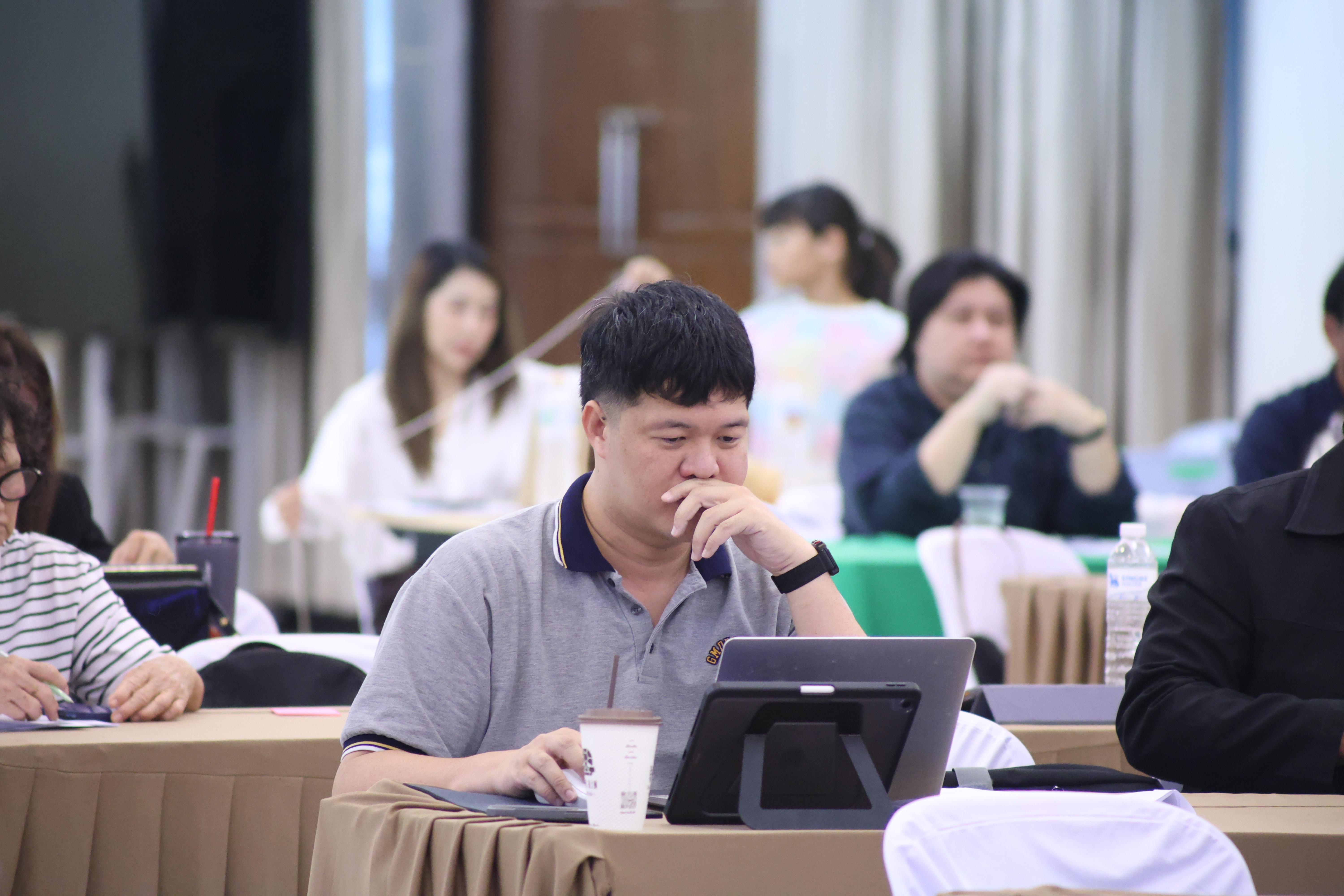 156. วันนี้เป็นการอบรมในโมดูลที่ 2  เรื่อง “ภาษาเพื่อการสื่อสารสำหรับครู”