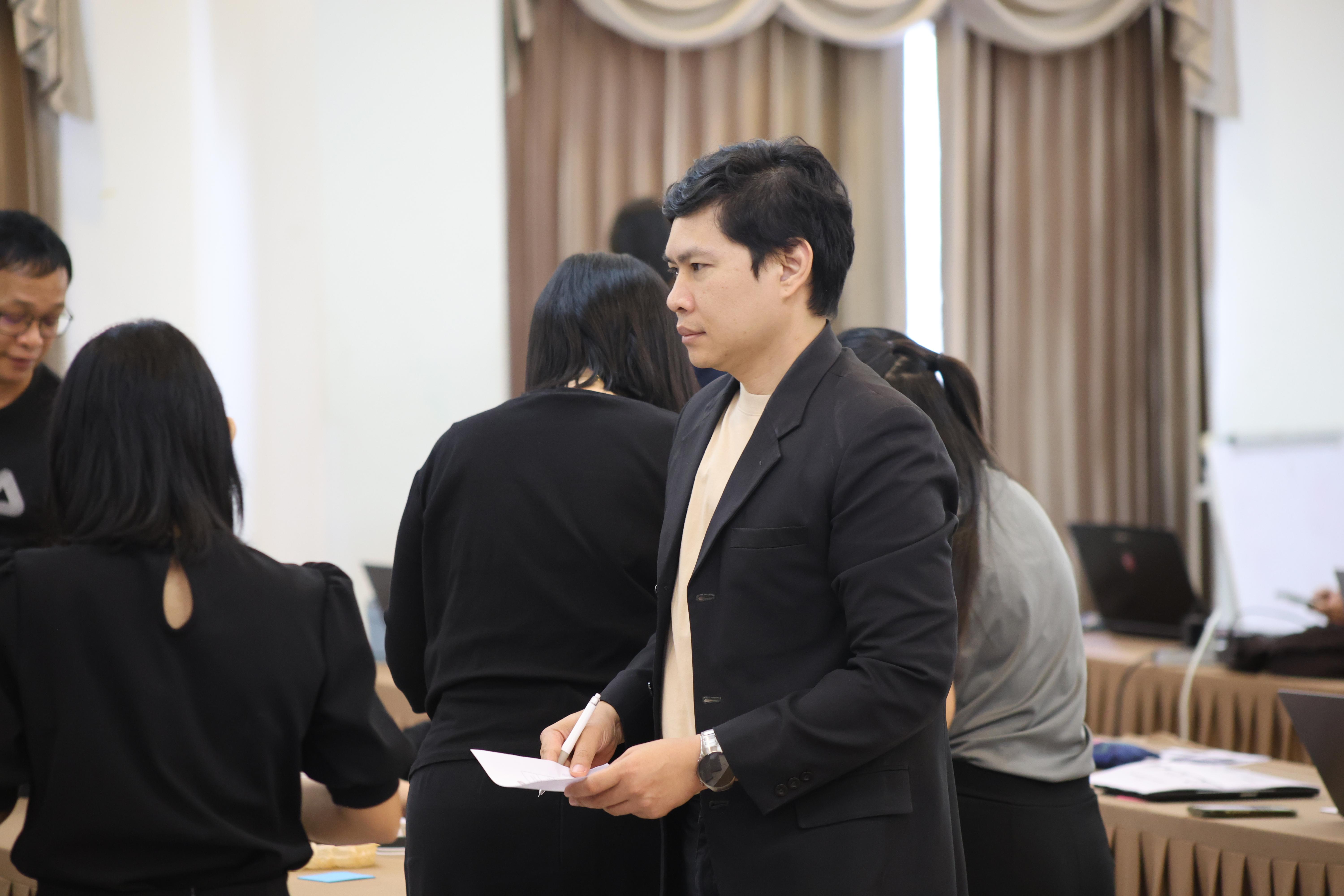 181. วันนี้เป็นการอบรมในโมดูลที่ 2  เรื่อง “ภาษาเพื่อการสื่อสารสำหรับครู”