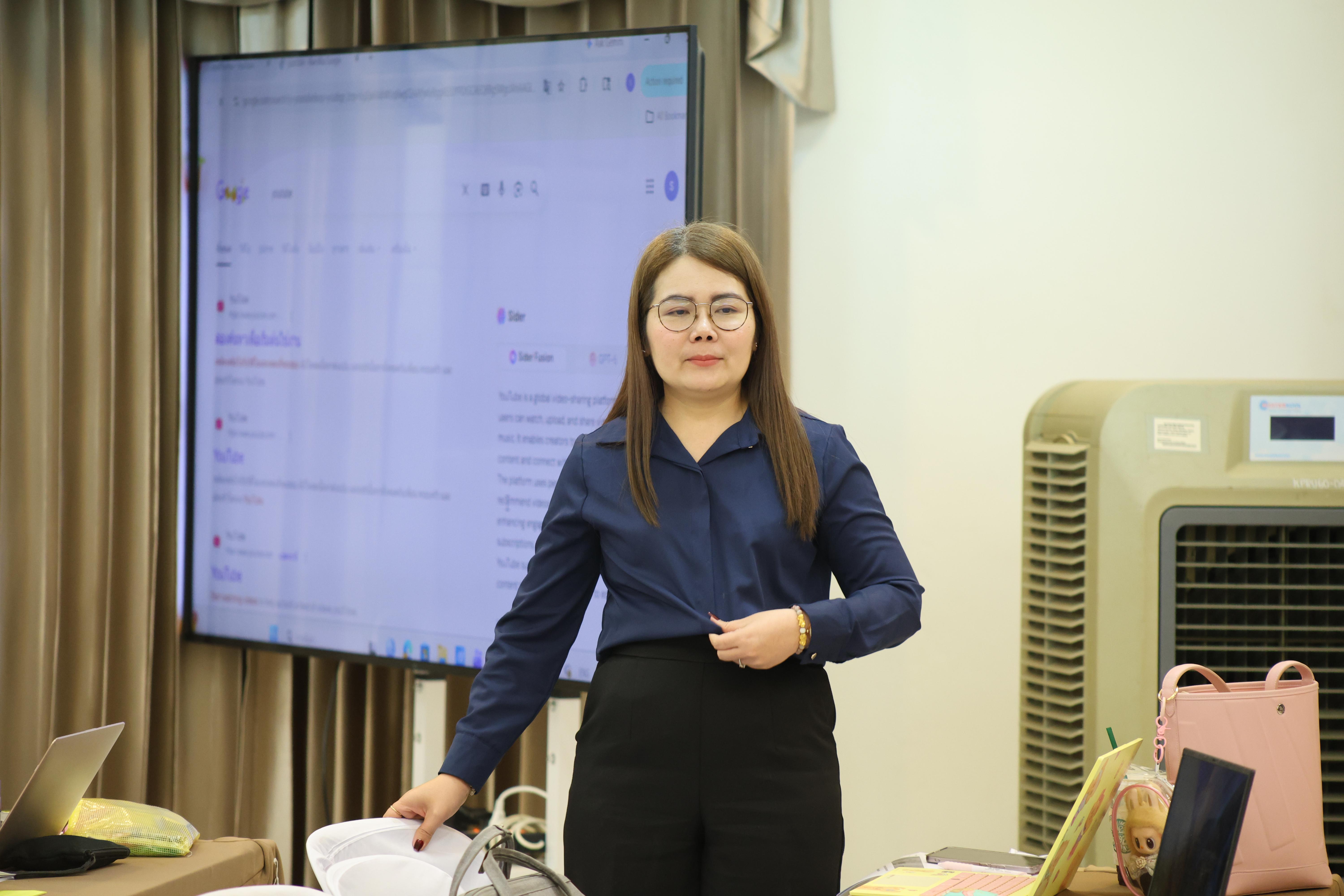 187. วันนี้เป็นการอบรมในโมดูลที่ 2  เรื่อง “ภาษาเพื่อการสื่อสารสำหรับครู”