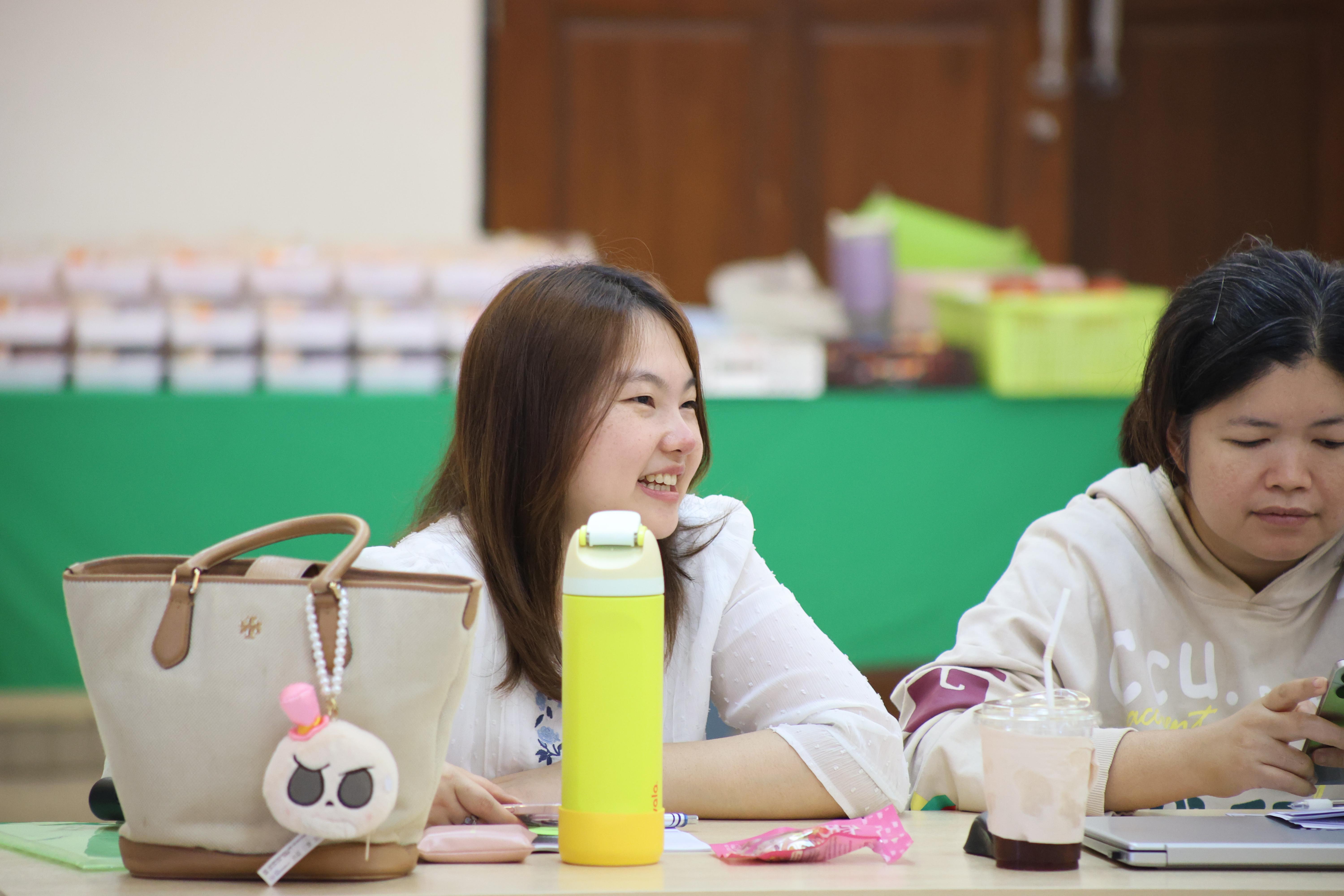 208. วันนี้เป็นการอบรมในโมดูลที่ 2  เรื่อง “ภาษาเพื่อการสื่อสารสำหรับครู”