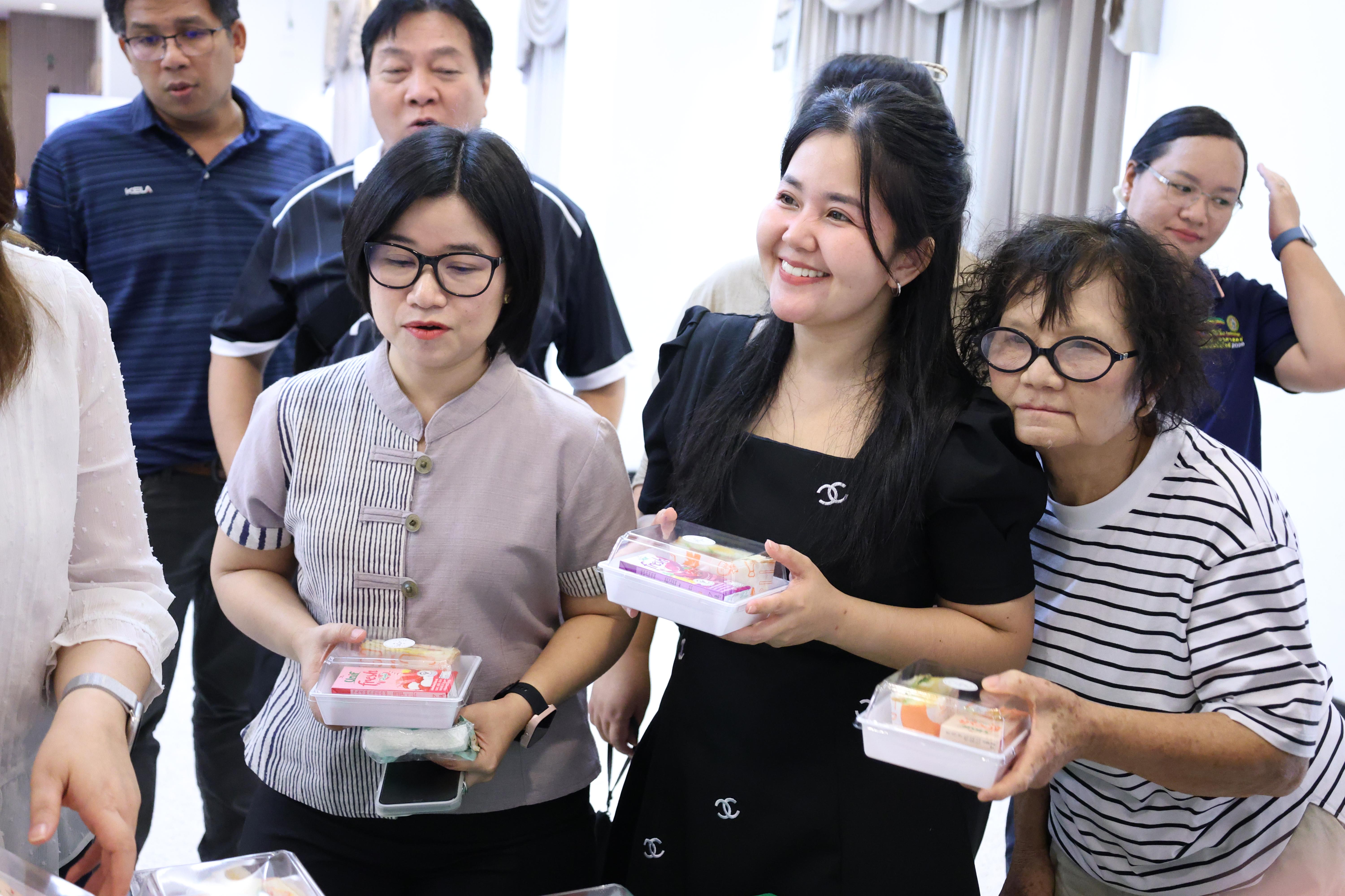 231. วันนี้เป็นการอบรมในโมดูลที่ 2  เรื่อง “ภาษาเพื่อการสื่อสารสำหรับครู”