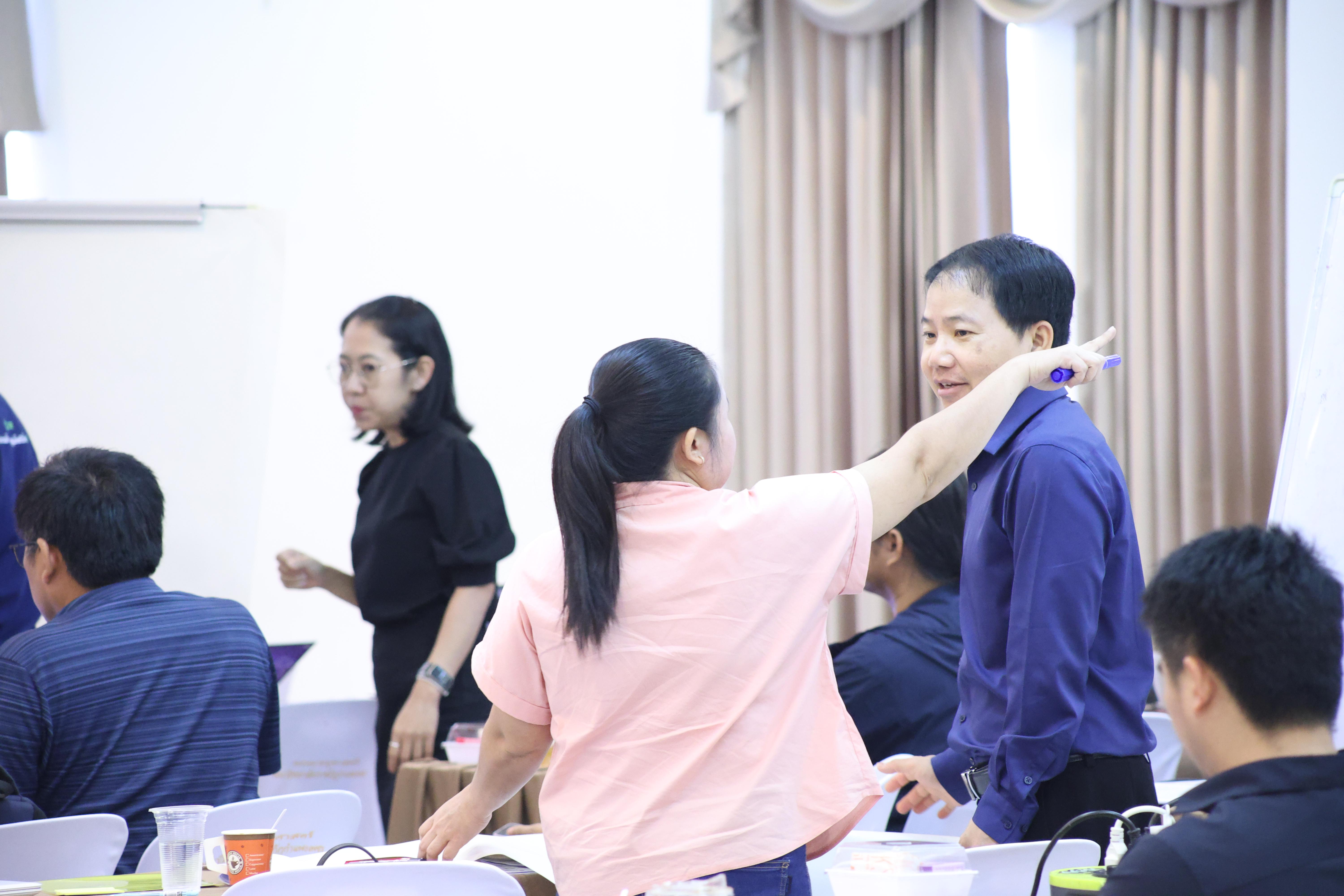 258. วันนี้เป็นการอบรมในโมดูลที่ 2  เรื่อง “ภาษาเพื่อการสื่อสารสำหรับครู”