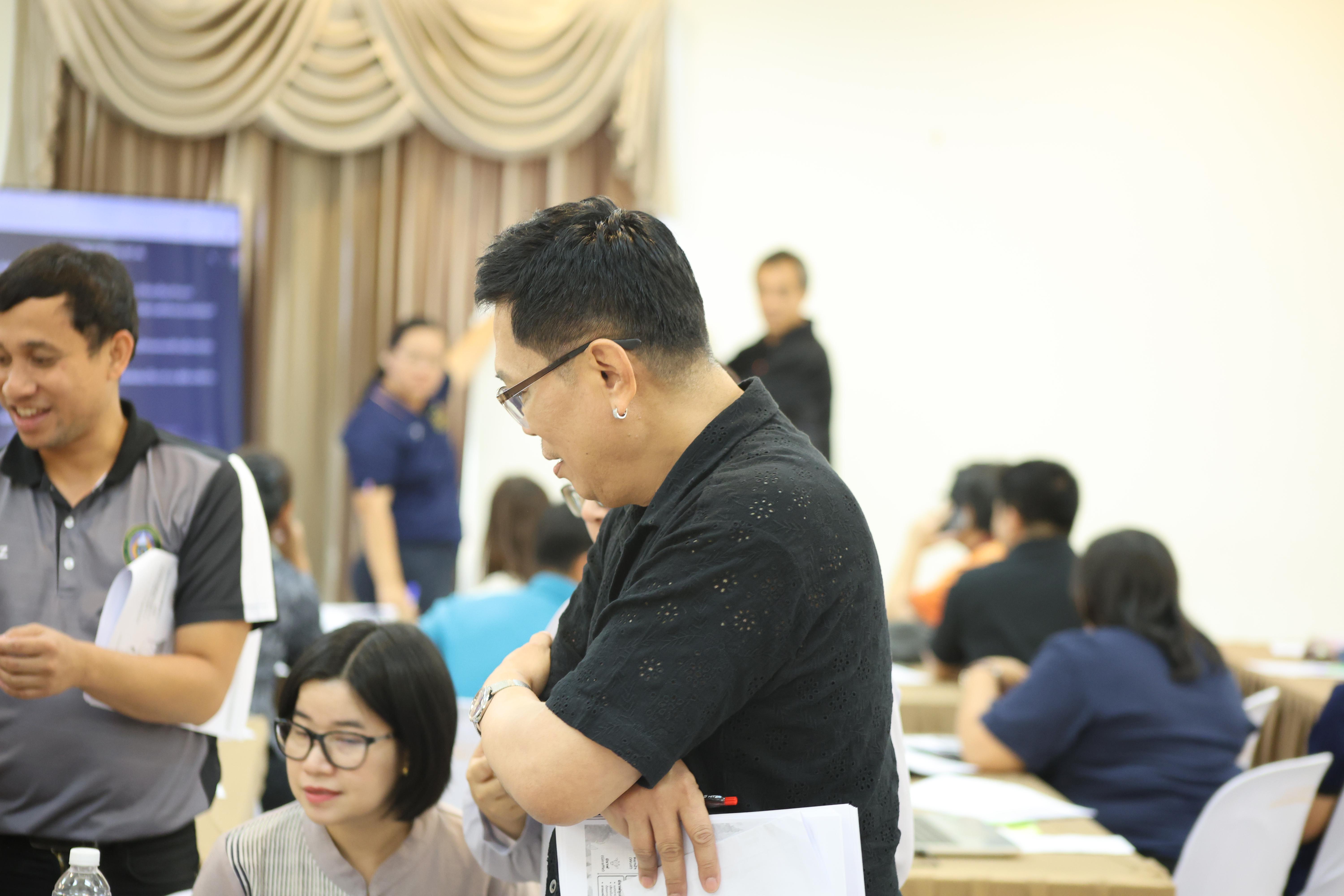 302. วันนี้เป็นการอบรมในโมดูลที่ 2  เรื่อง “ภาษาเพื่อการสื่อสารสำหรับครู”