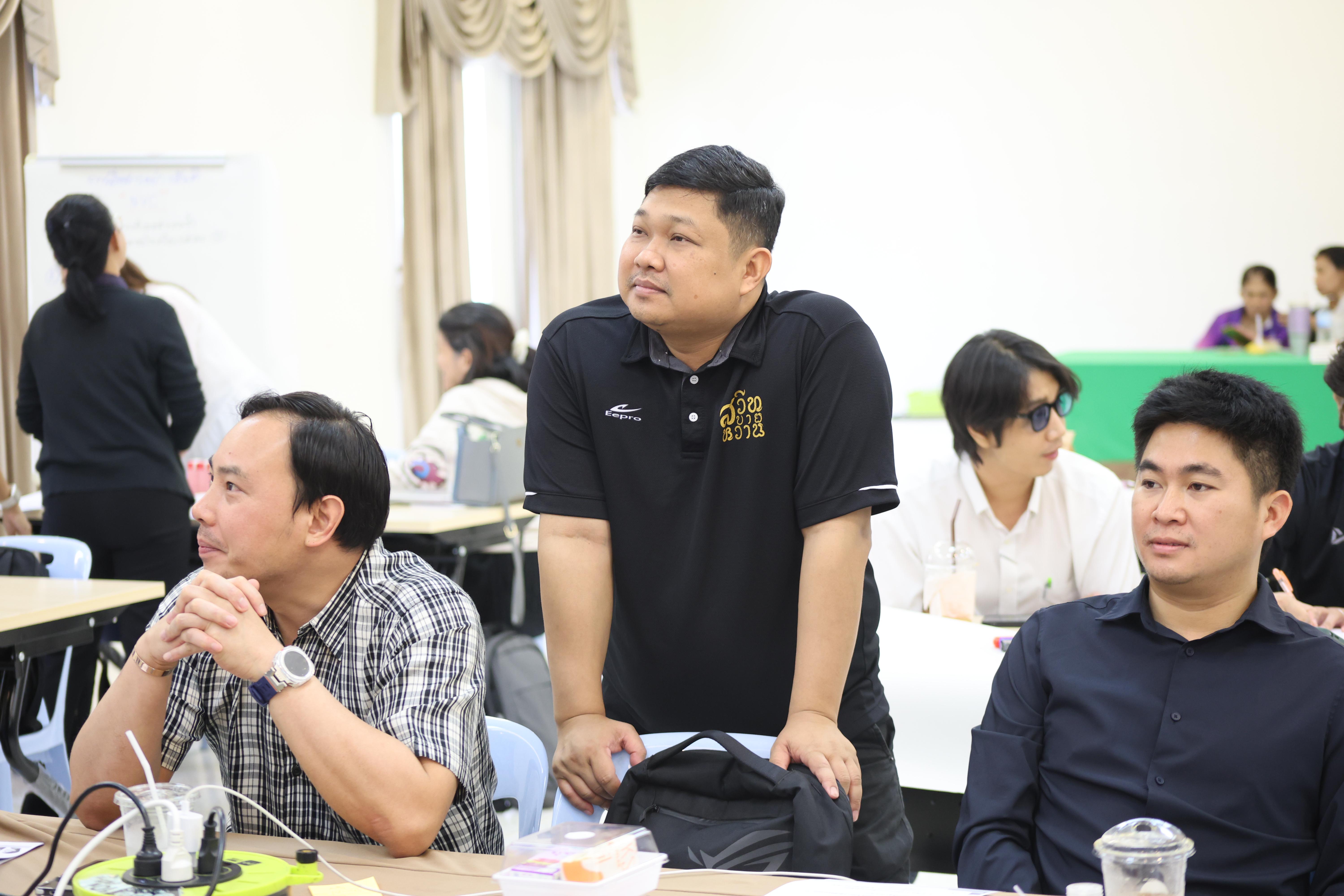 333. วันนี้เป็นการอบรมในโมดูลที่ 2  เรื่อง “ภาษาเพื่อการสื่อสารสำหรับครู”