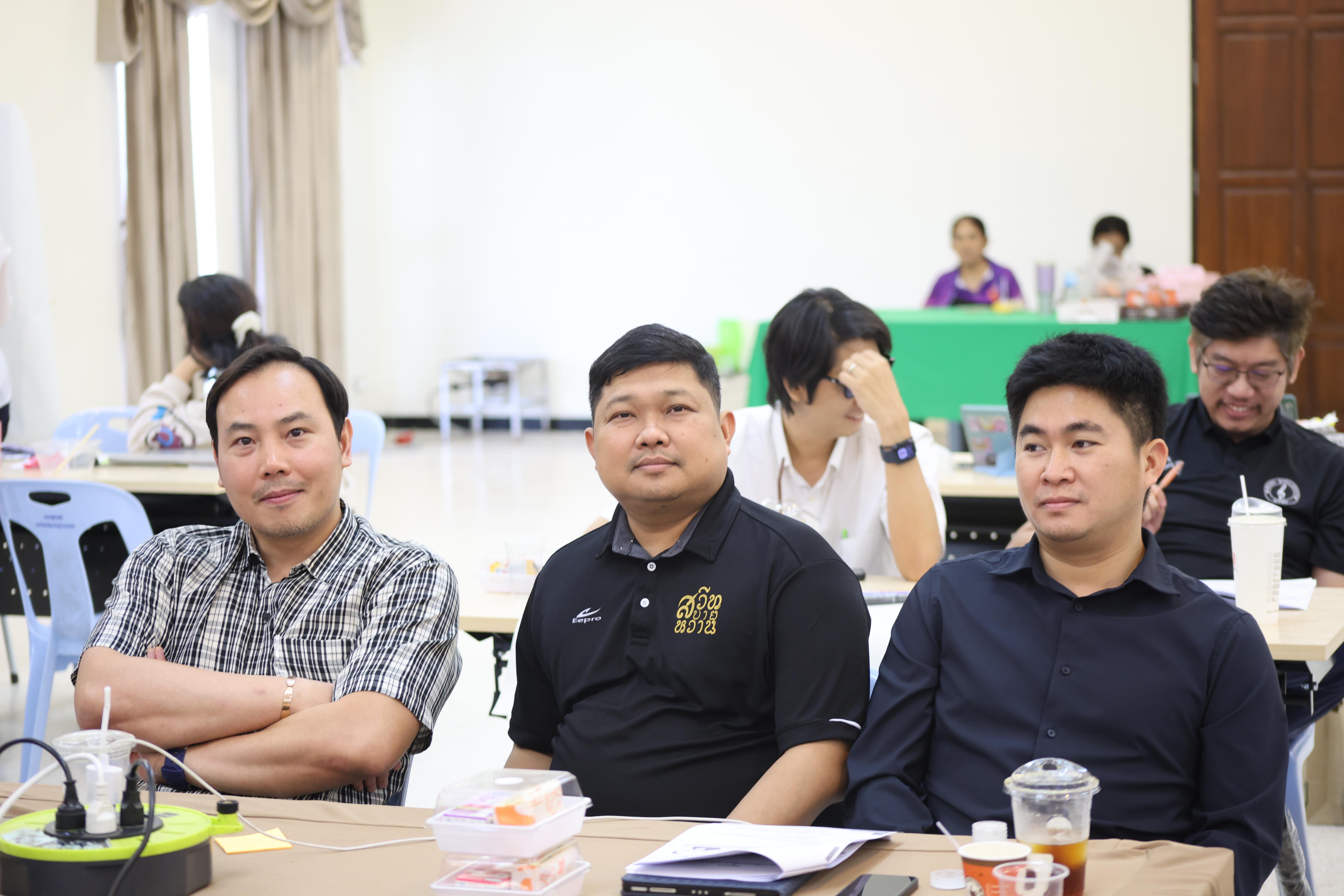 343. วันนี้เป็นการอบรมในโมดูลที่ 2  เรื่อง “ภาษาเพื่อการสื่อสารสำหรับครู”