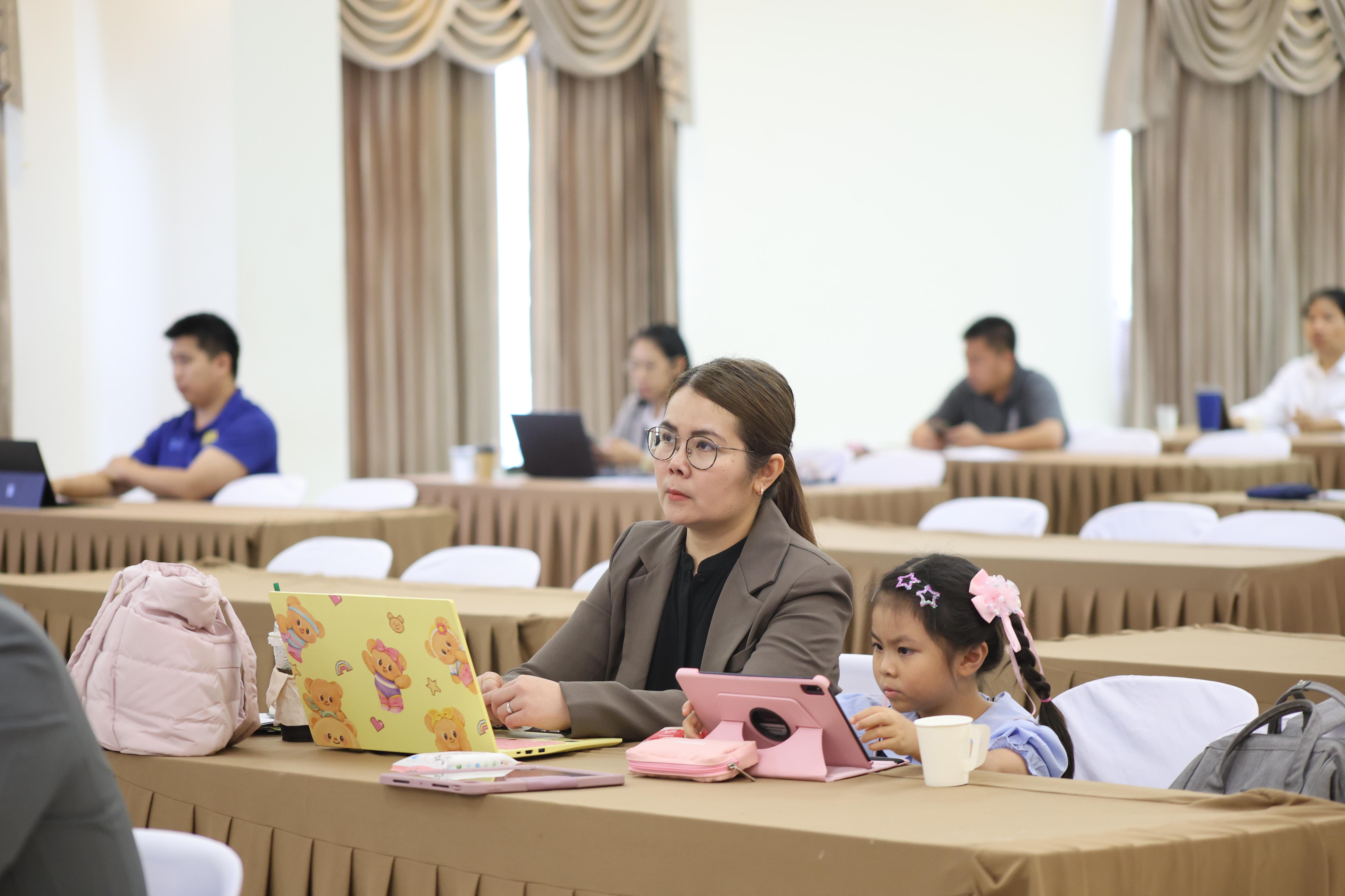 37. การทบทวนแผนกลยุทธ์ 2566-2570 (ฉบับปรับปรุง2570) และแผนปฏิบัติราชการประจำปี 2570 และประชุมคณาจารย์ ภาคเรียนที่ 2/2569