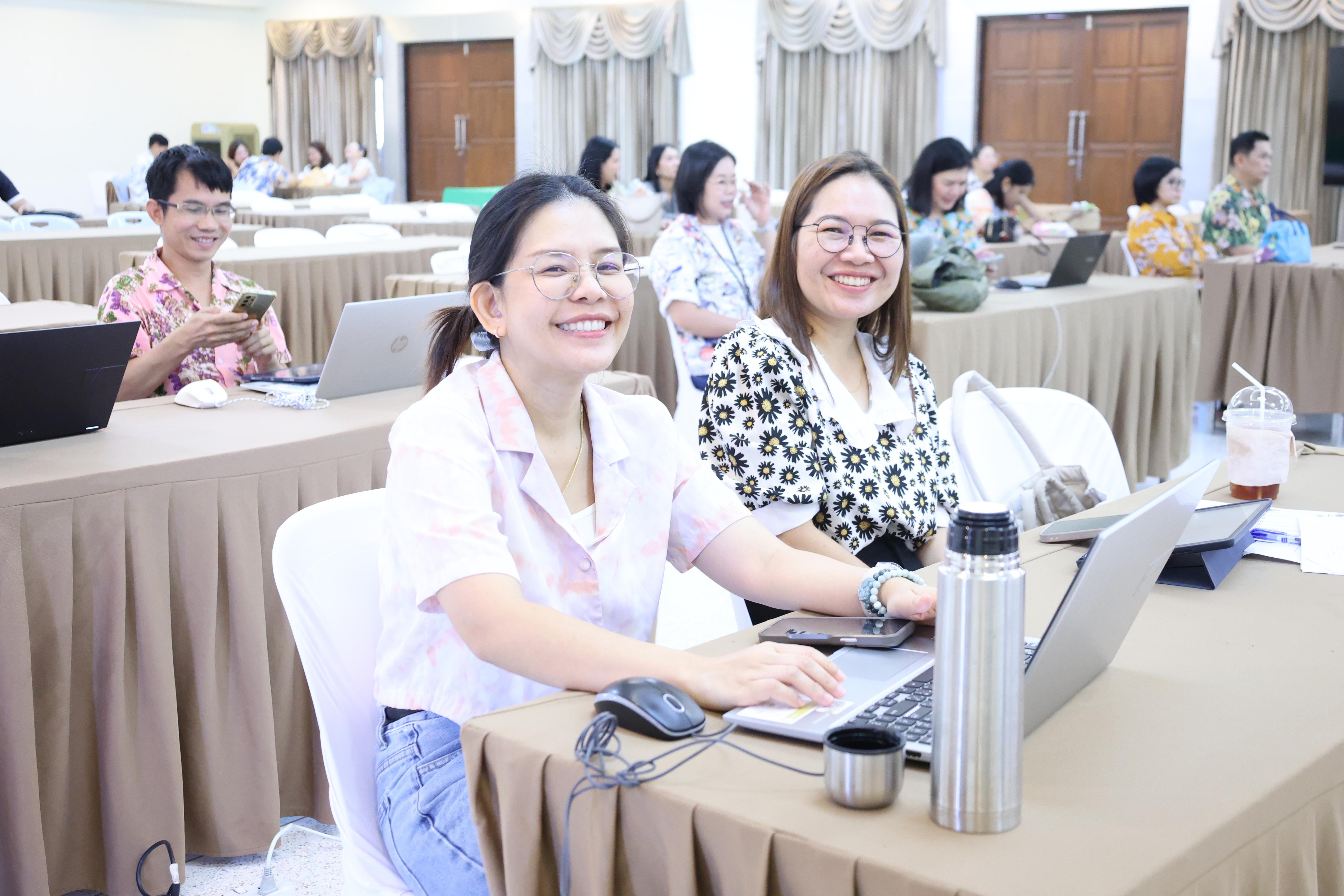 10. การทบทวนแผนกลยุทธ์ และกิจกรรมสงกรานต์ ประจำปีงบประมาณ2569