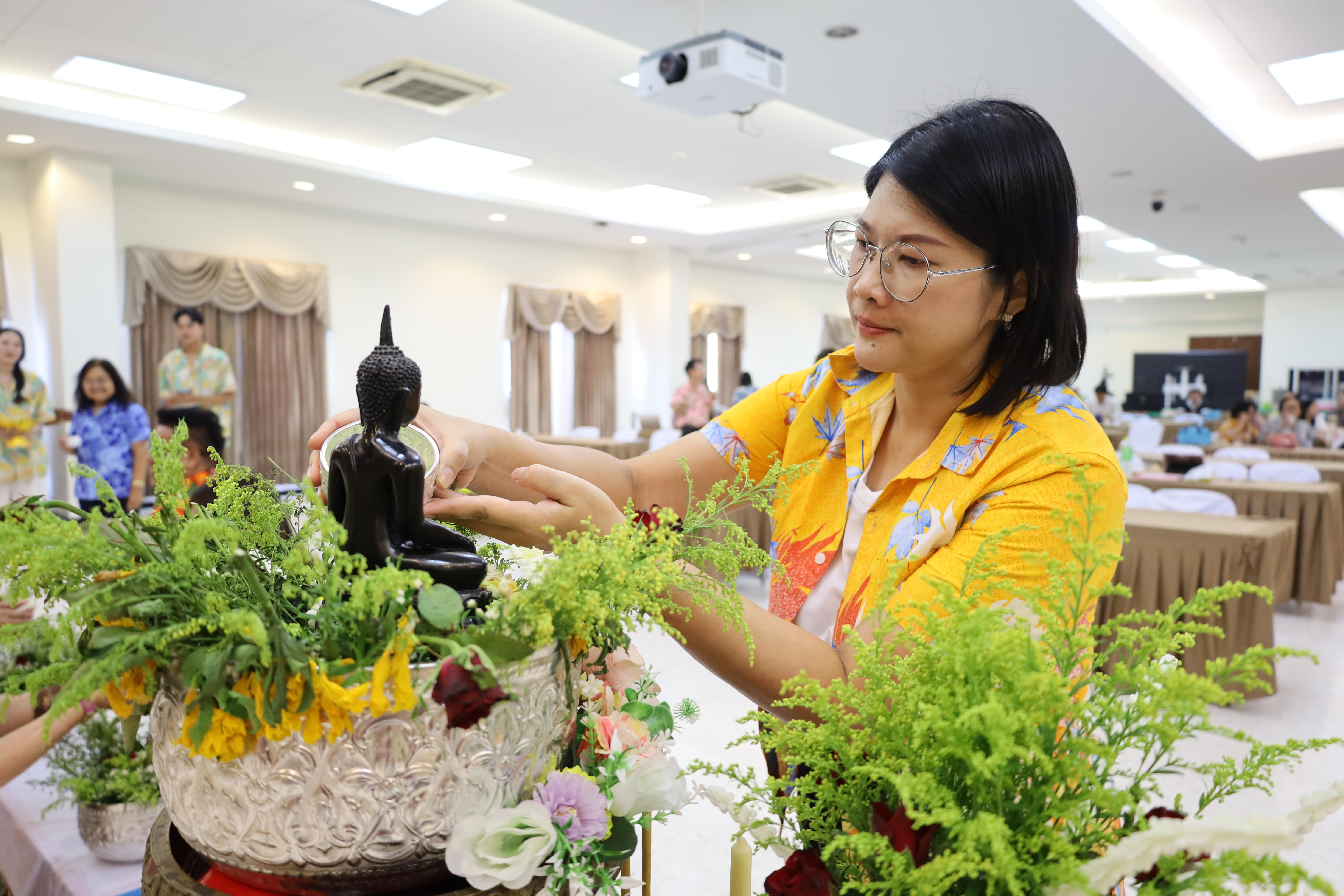 221. การทบทวนแผนกลยุทธ์ และกิจกรรมสงกรานต์ ประจำปีงบประมาณ2569
