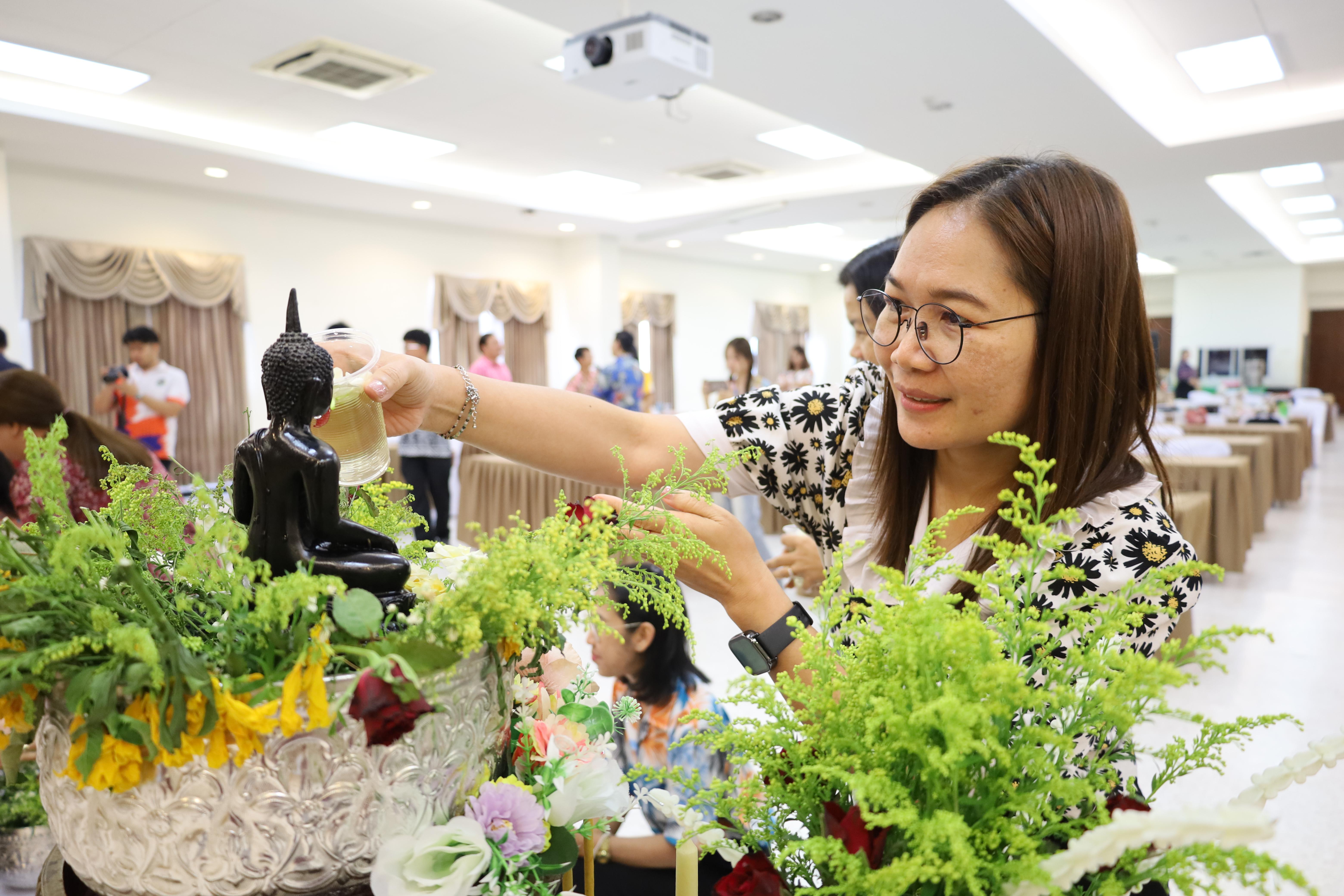 240. การทบทวนแผนกลยุทธ์ และกิจกรรมสงกรานต์ ประจำปีงบประมาณ2569