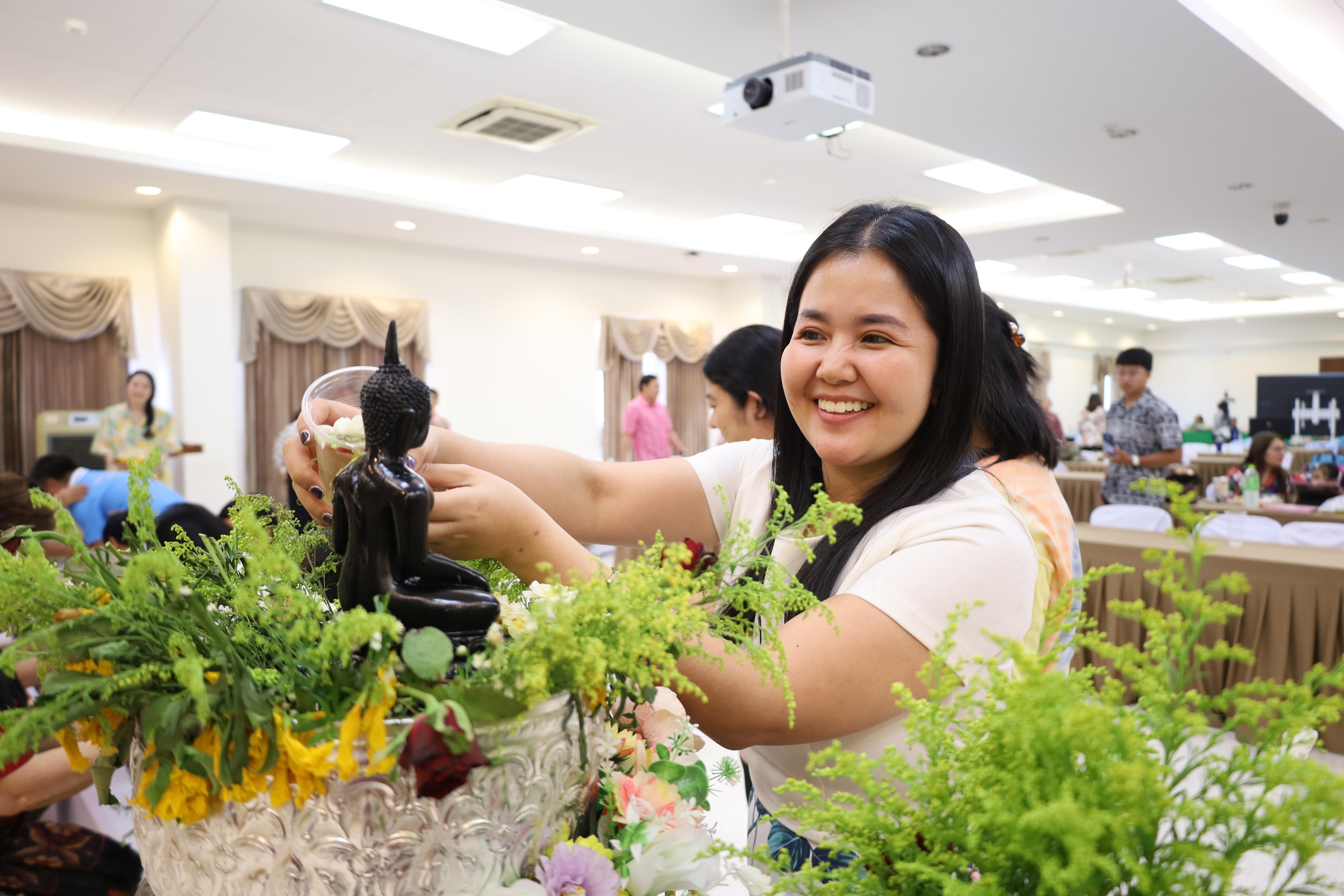 256. การทบทวนแผนกลยุทธ์ และกิจกรรมสงกรานต์ ประจำปีงบประมาณ2569