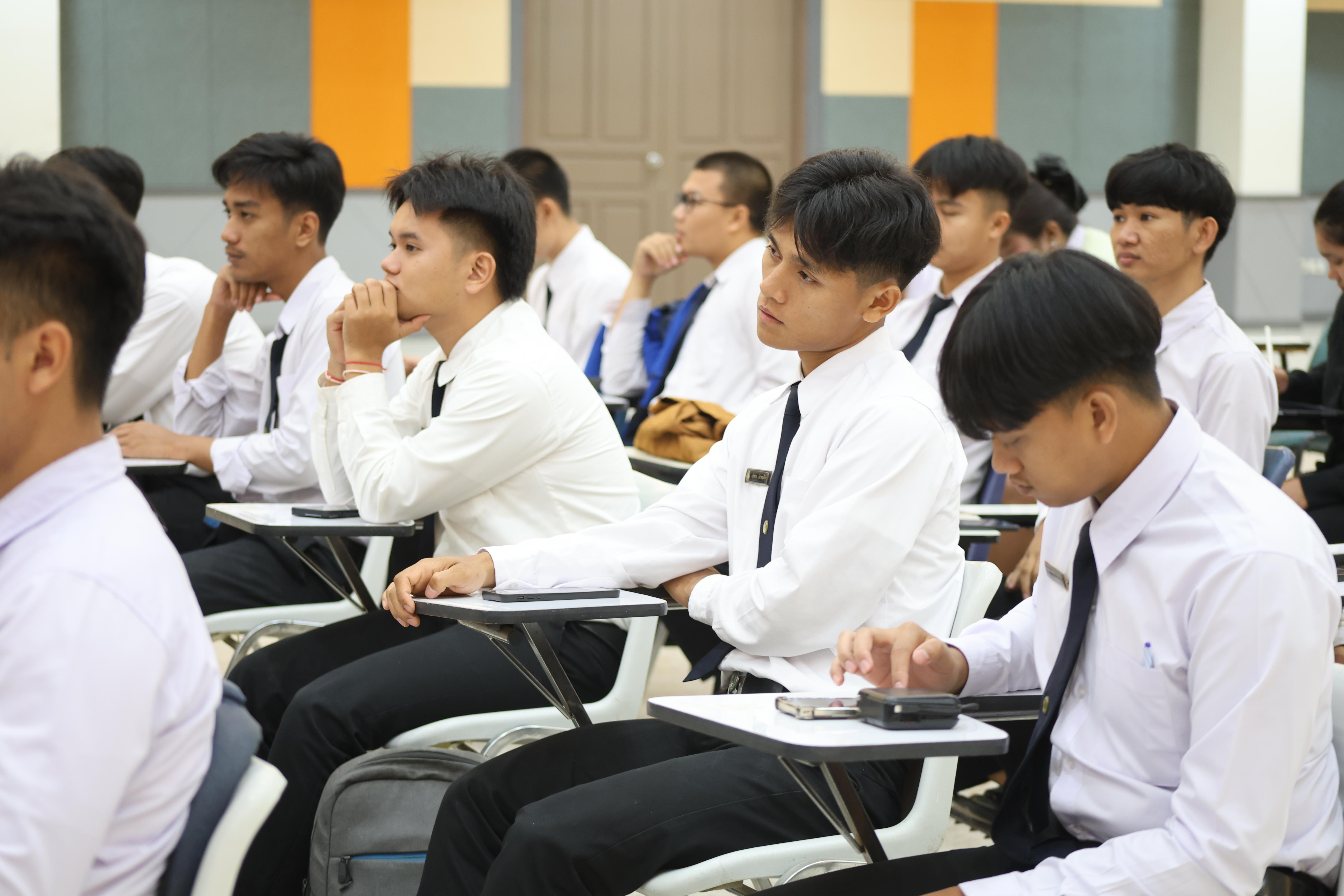 136. กิจกรรมปฐมนิเทศนักศึกษาก่อนออกฝึกประสบการณ์วิชาชีพครู ภาคเรียนที่1/2569