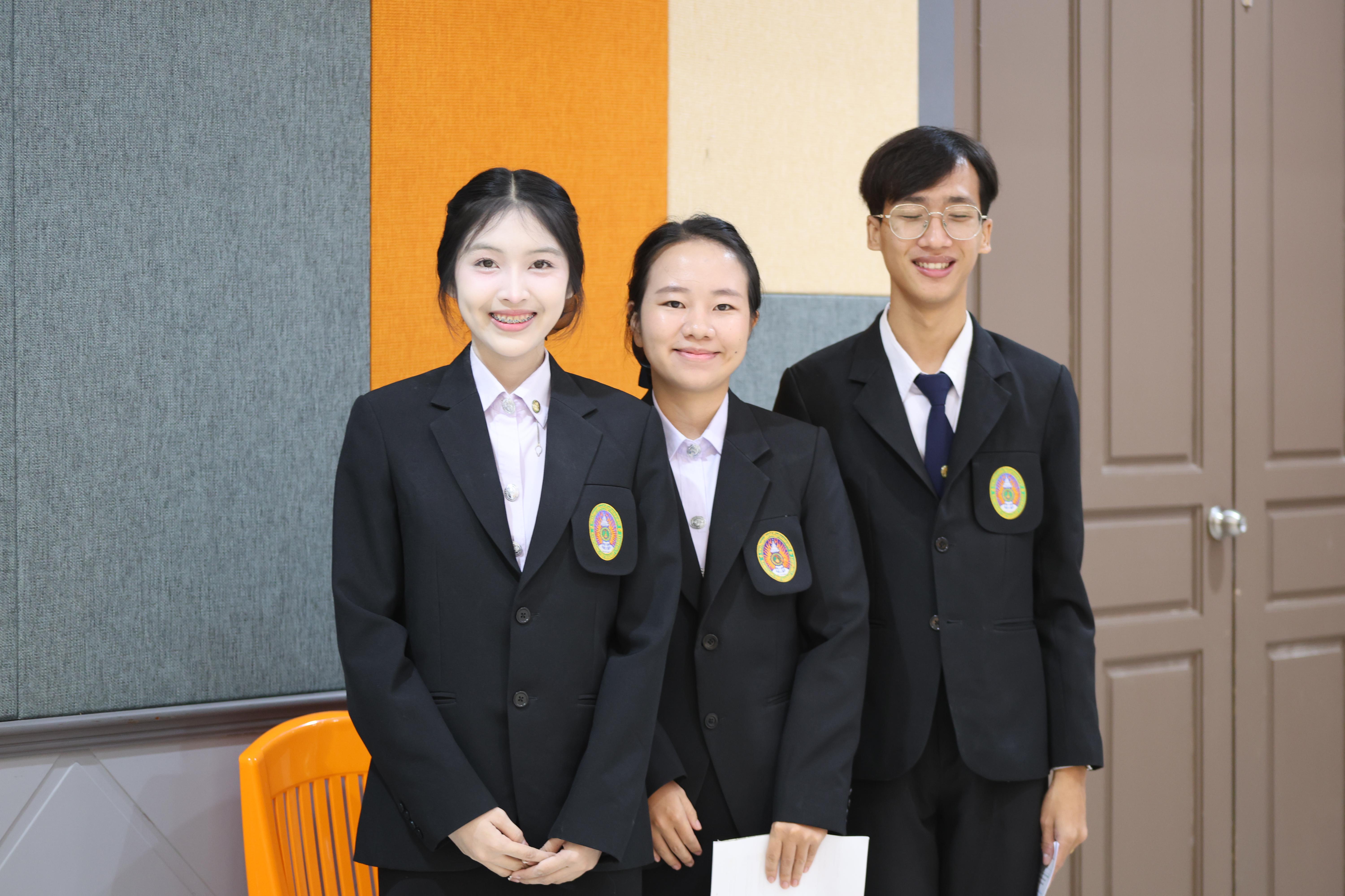 17. กิจกรรมพิธีรับมอบศิษย์ ประจำปีการศึกษา 2569