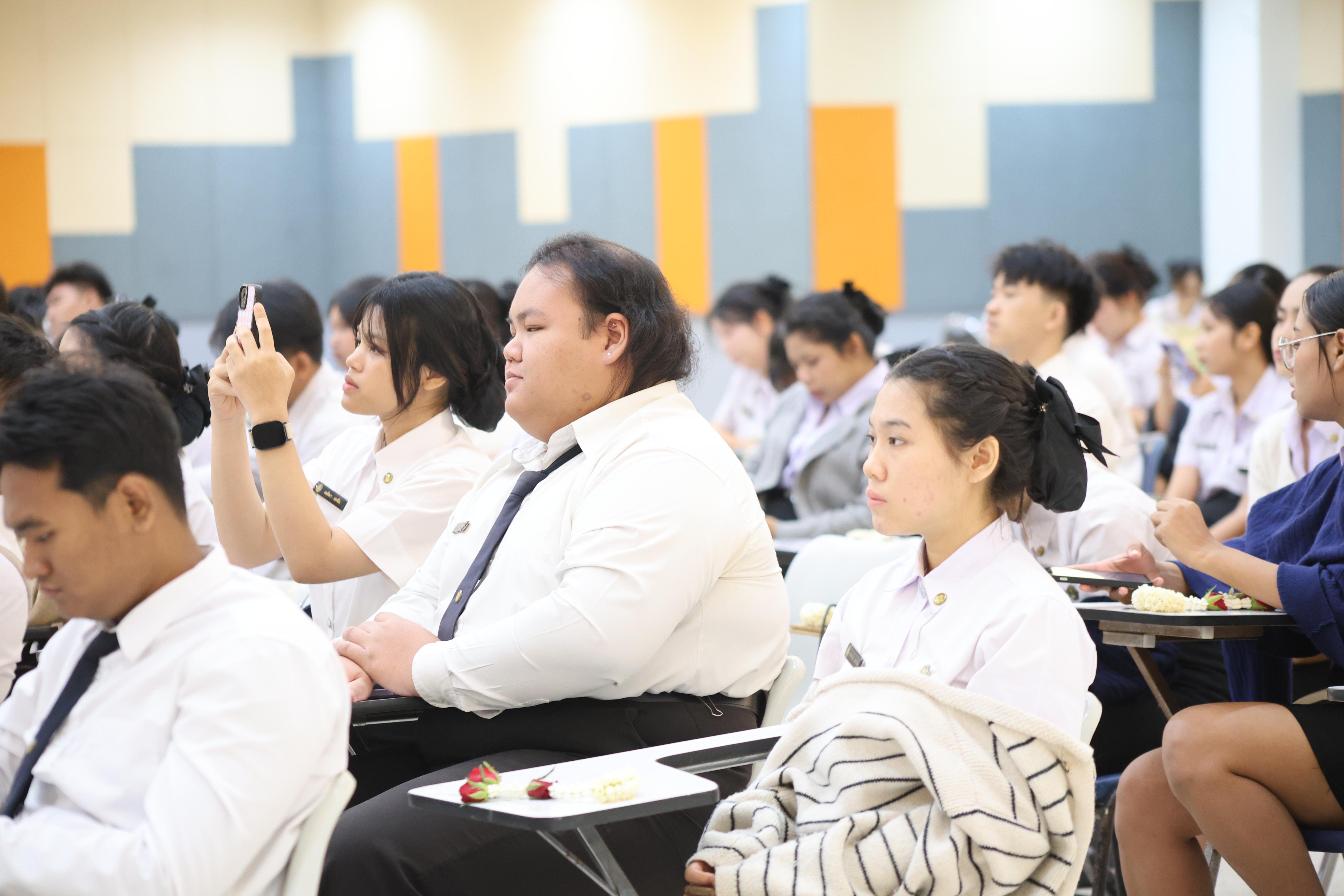 117. กิจกรรมพิธีรับมอบศิษย์ ประจำปีการศึกษา 2569