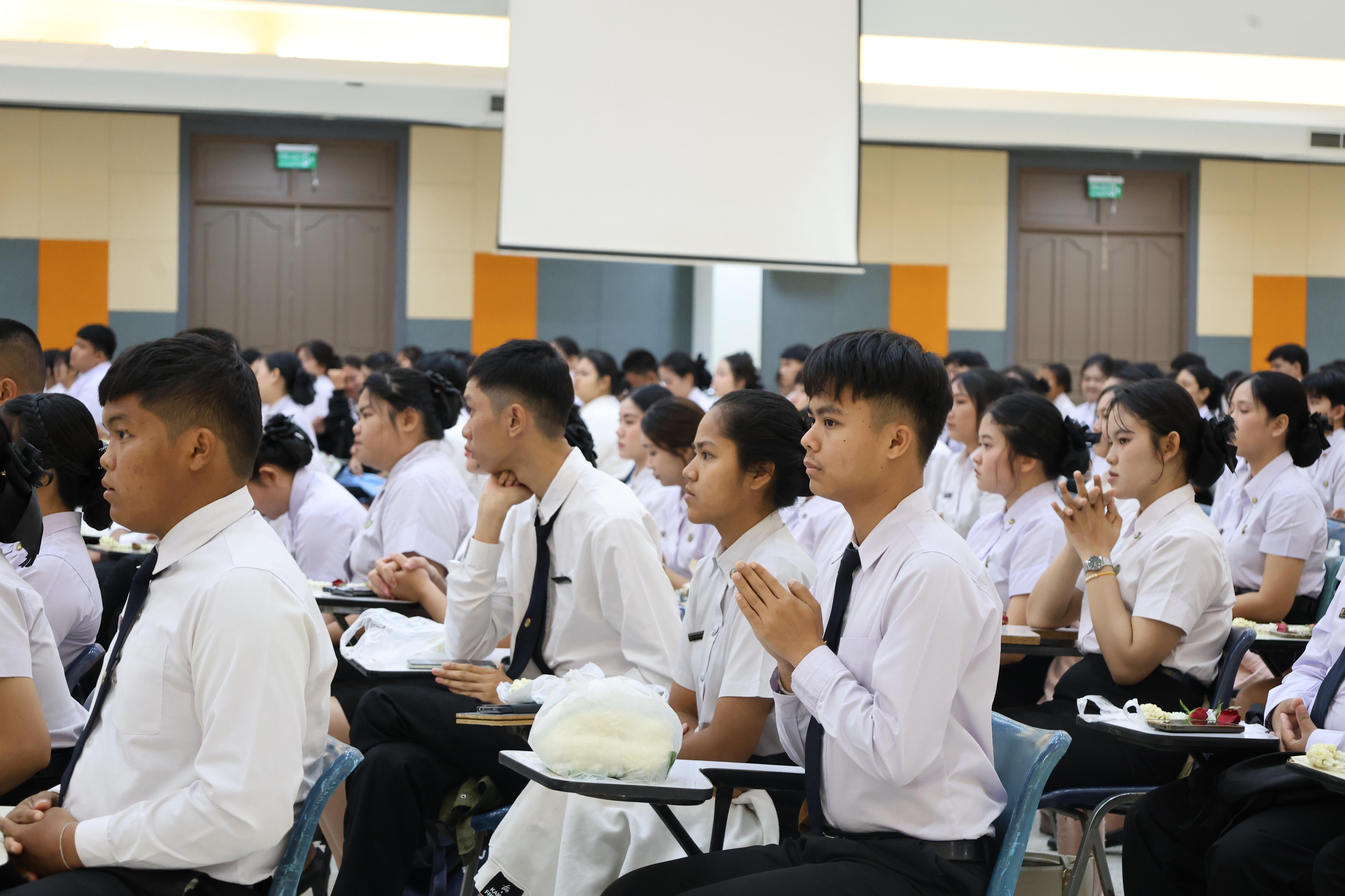 129. กิจกรรมพิธีรับมอบศิษย์ ประจำปีการศึกษา 2569