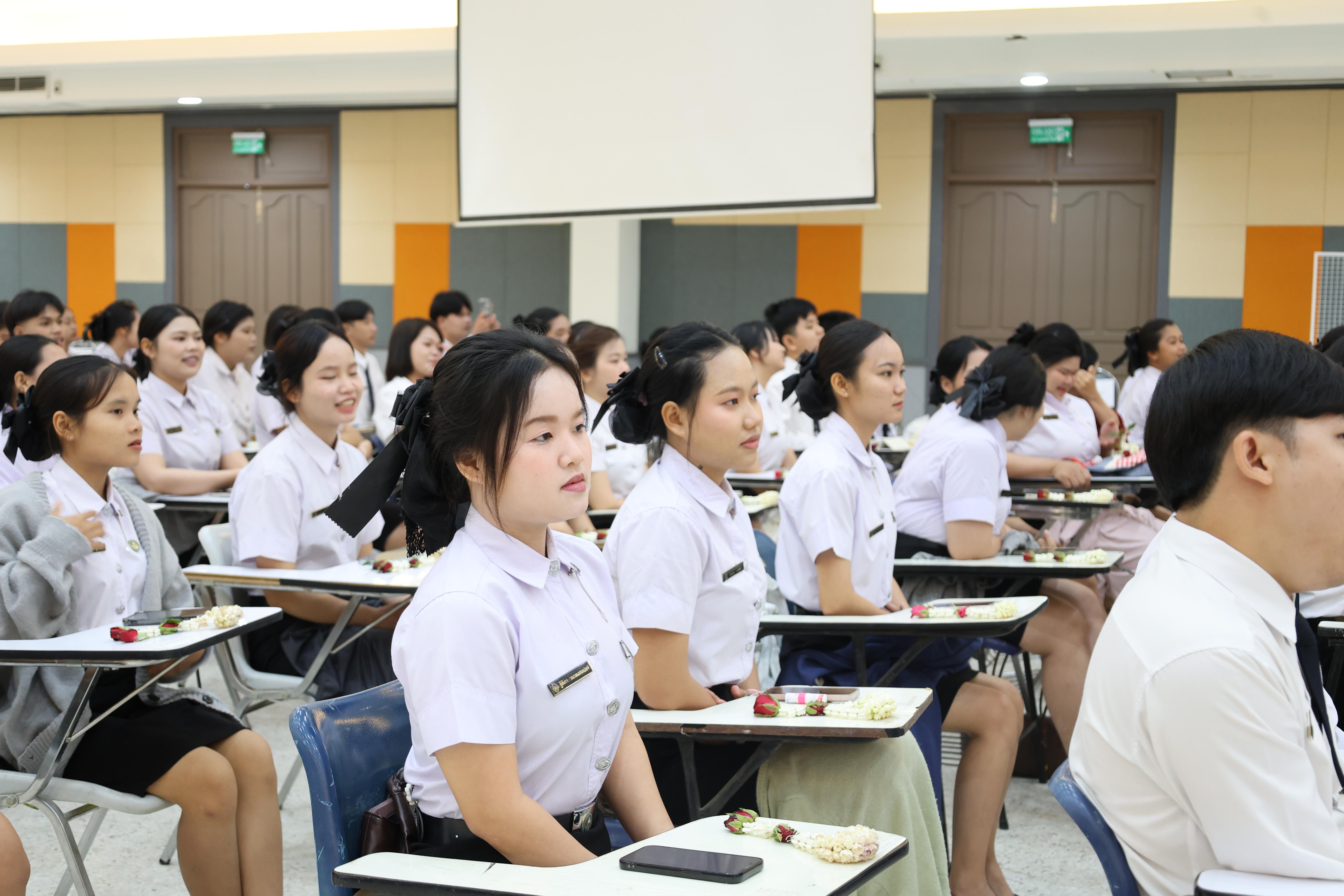 138. กิจกรรมพิธีรับมอบศิษย์ ประจำปีการศึกษา 2569