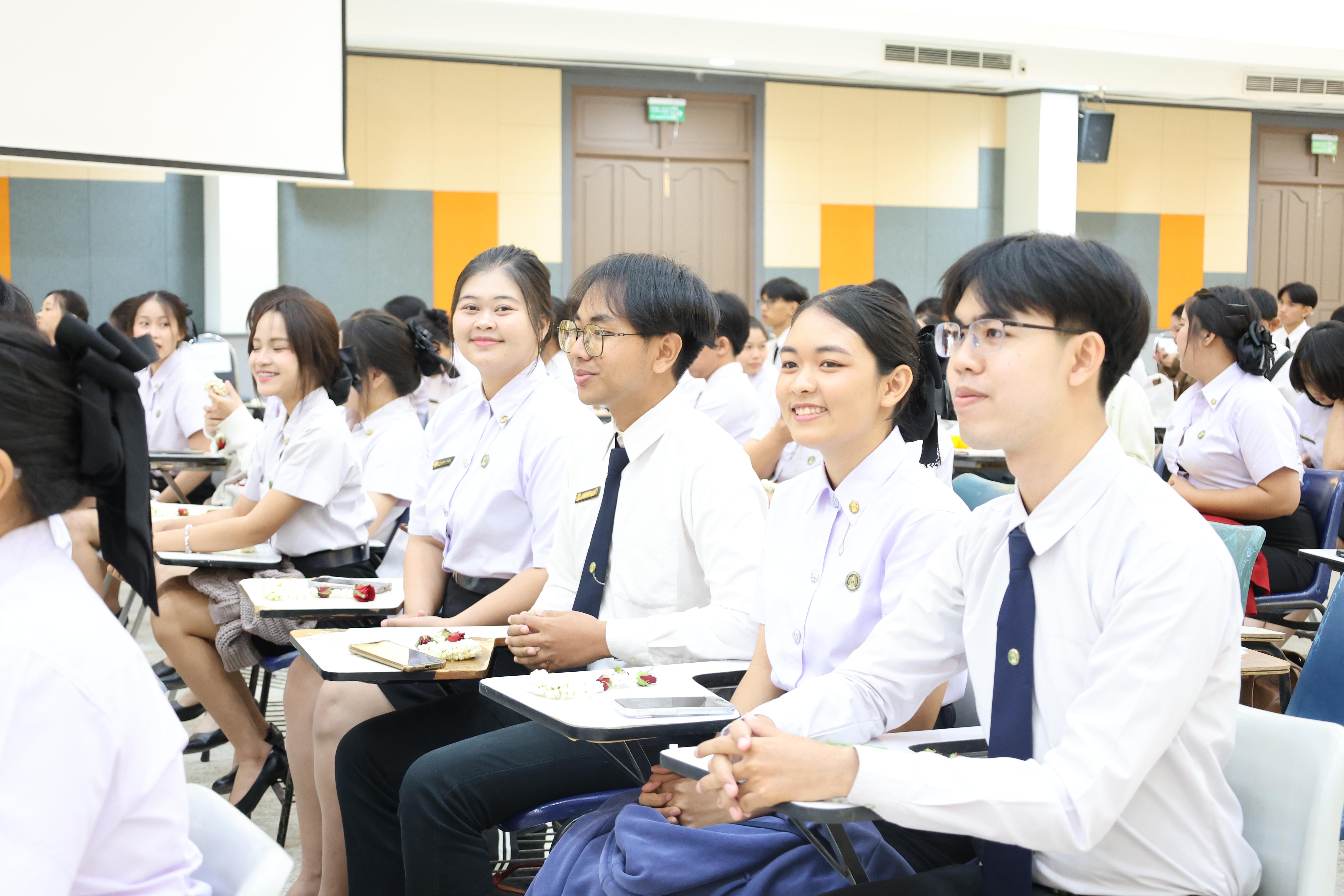 142. กิจกรรมพิธีรับมอบศิษย์ ประจำปีการศึกษา 2569