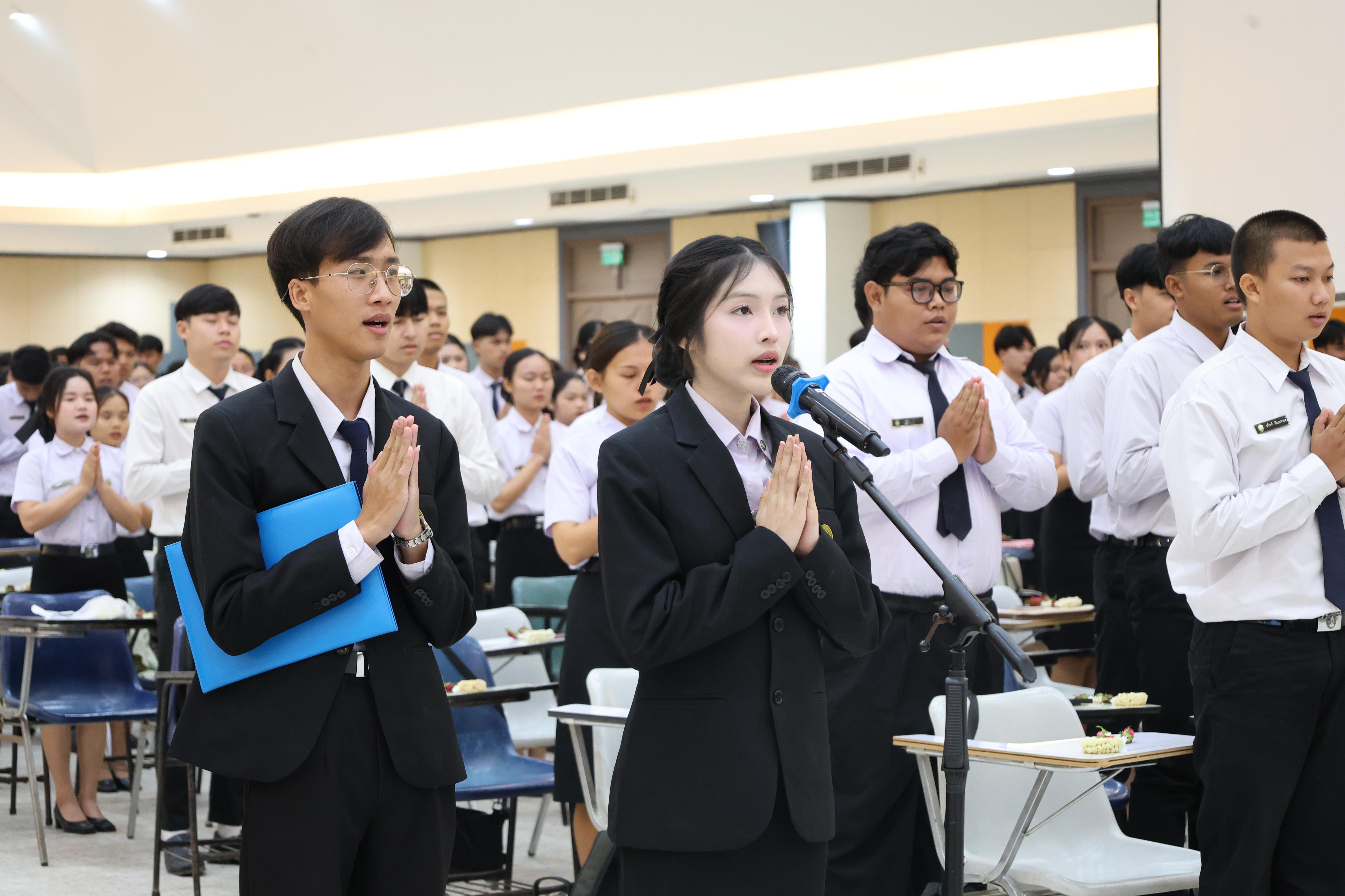 148. กิจกรรมพิธีรับมอบศิษย์ ประจำปีการศึกษา 2569