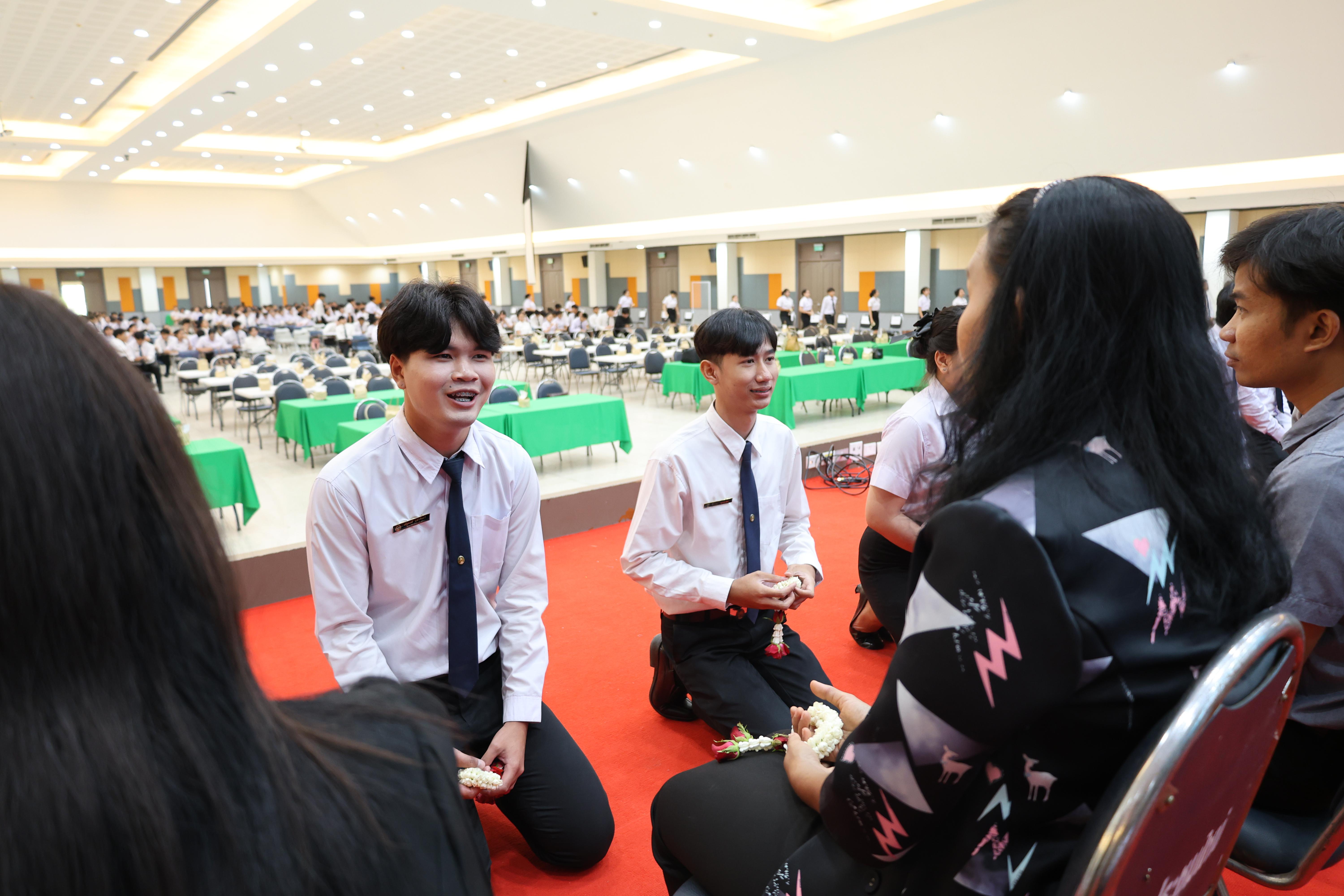 200. กิจกรรมพิธีรับมอบศิษย์ ประจำปีการศึกษา 2569