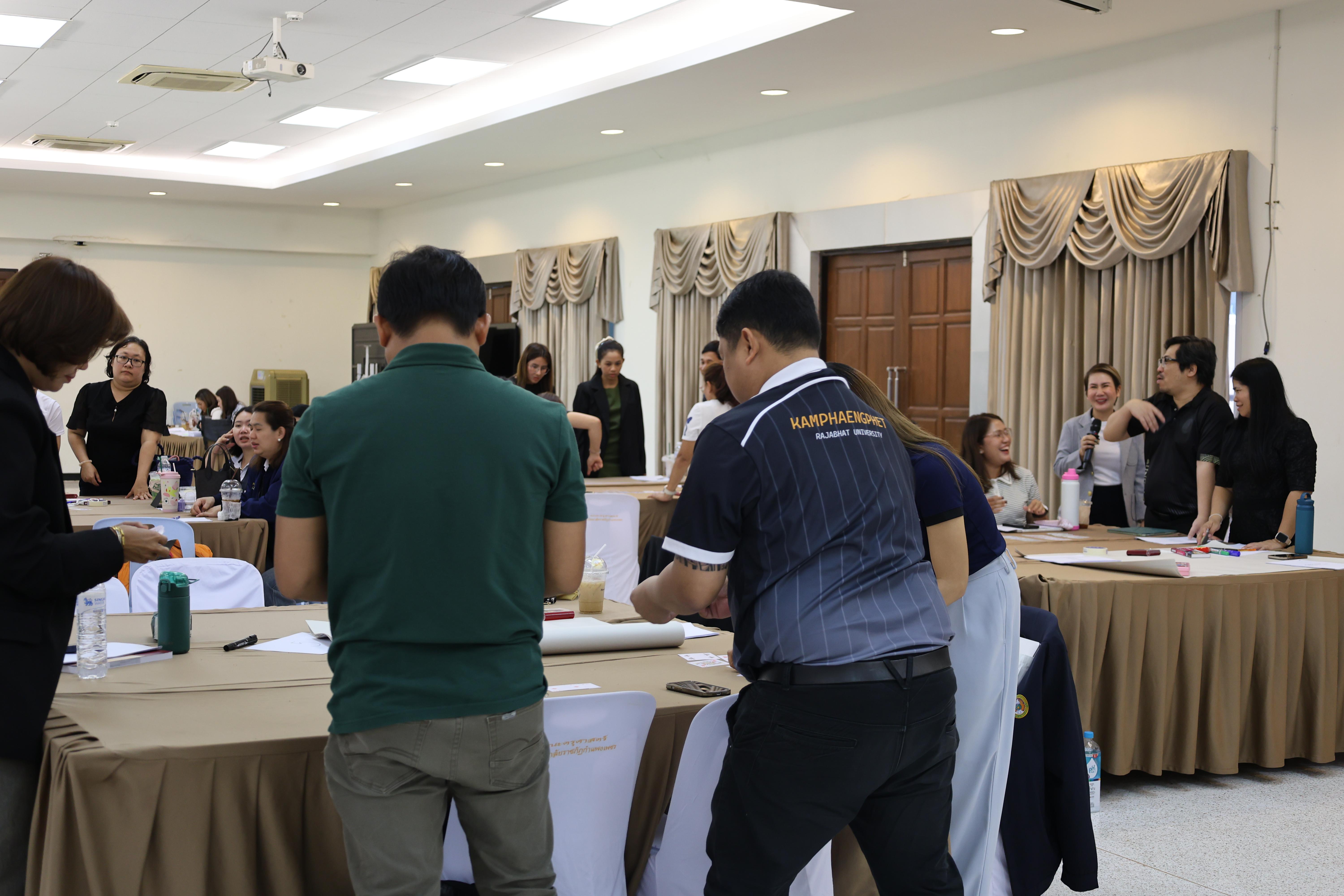 215. การอบรมในโมดูลที่ 10  เรื่อง “ทักษะการโค้ชเพื่อการพัฒนา Soft Skills”