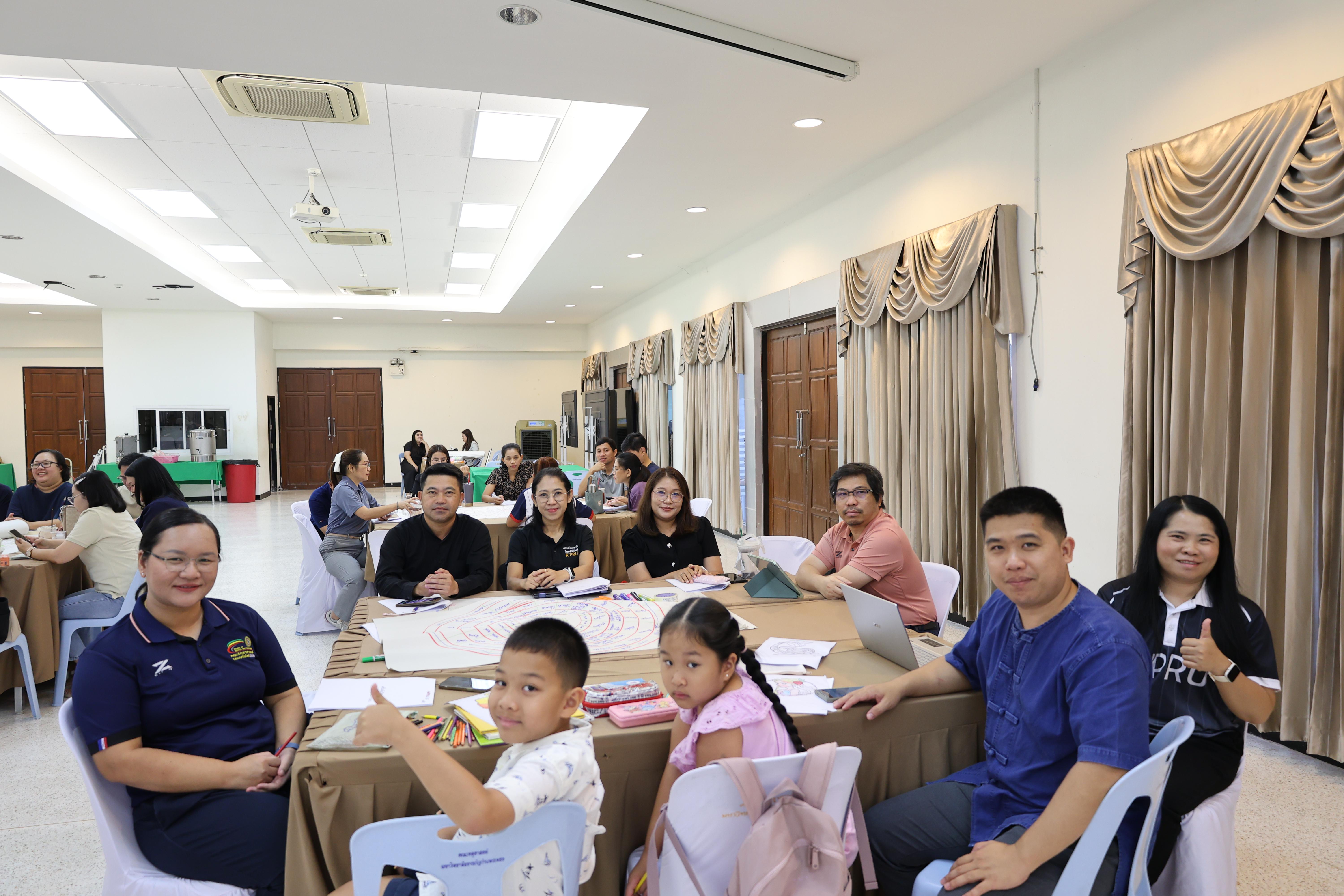 44. วันนี้เป็นการอบรมในโมดูลที่ 10 เรื่อง “ทักษะการโค้ชเพื่อการพัฒนา Soft Skills” .