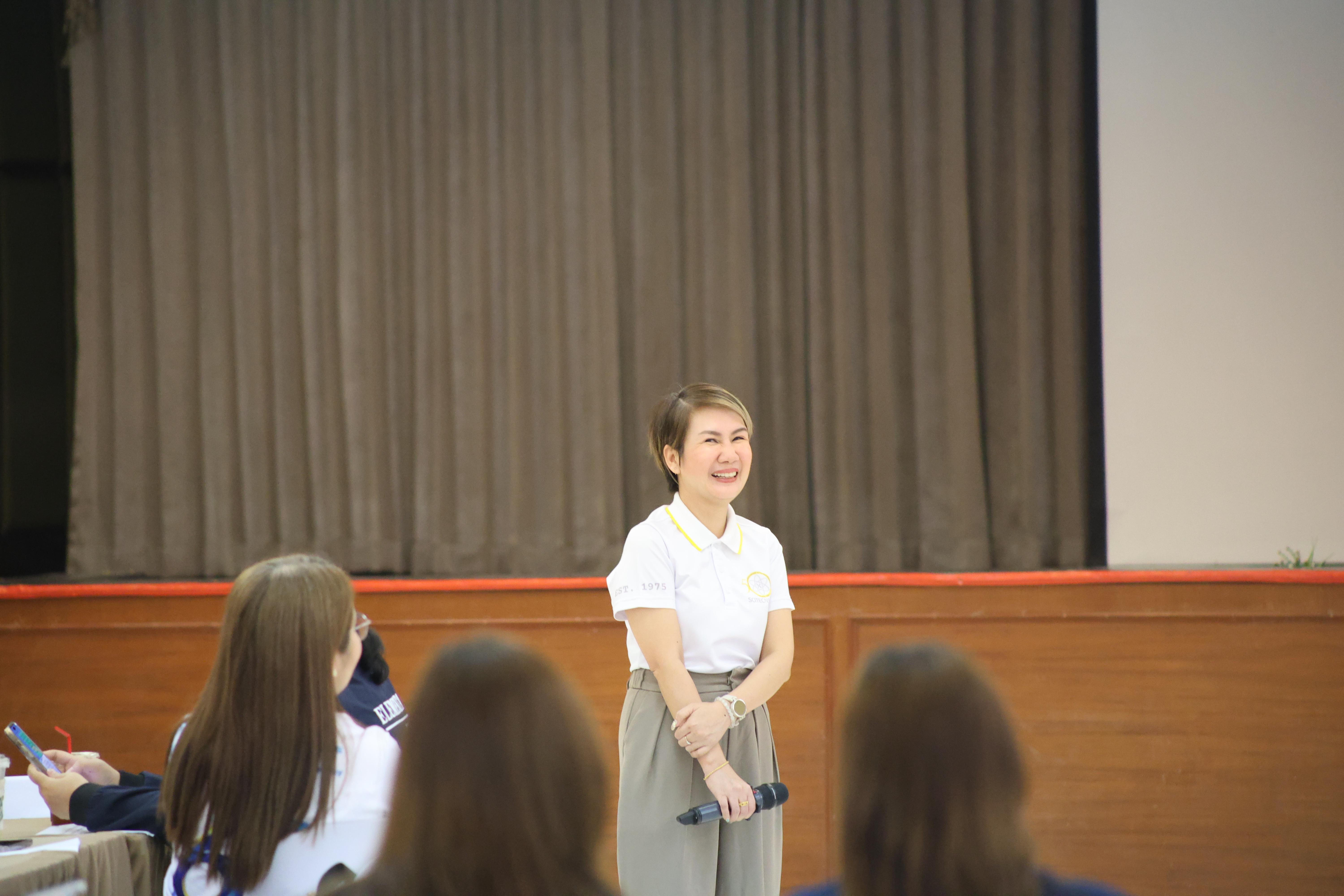 64. วันนี้เป็นการอบรมในโมดูลที่ 10 เรื่อง “ทักษะการโค้ชเพื่อการพัฒนา Soft Skills” .