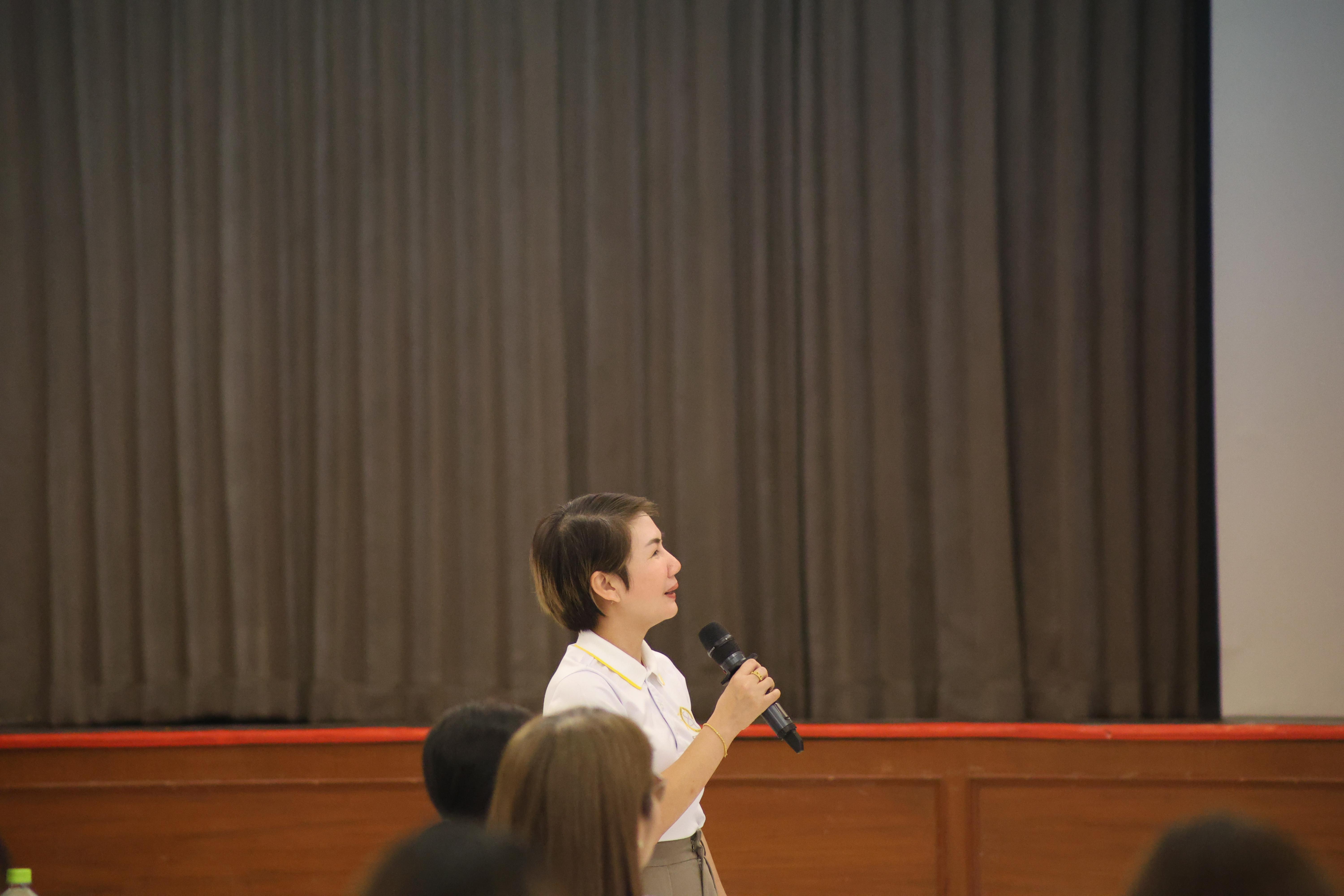 73. วันนี้เป็นการอบรมในโมดูลที่ 10 เรื่อง “ทักษะการโค้ชเพื่อการพัฒนา Soft Skills” .