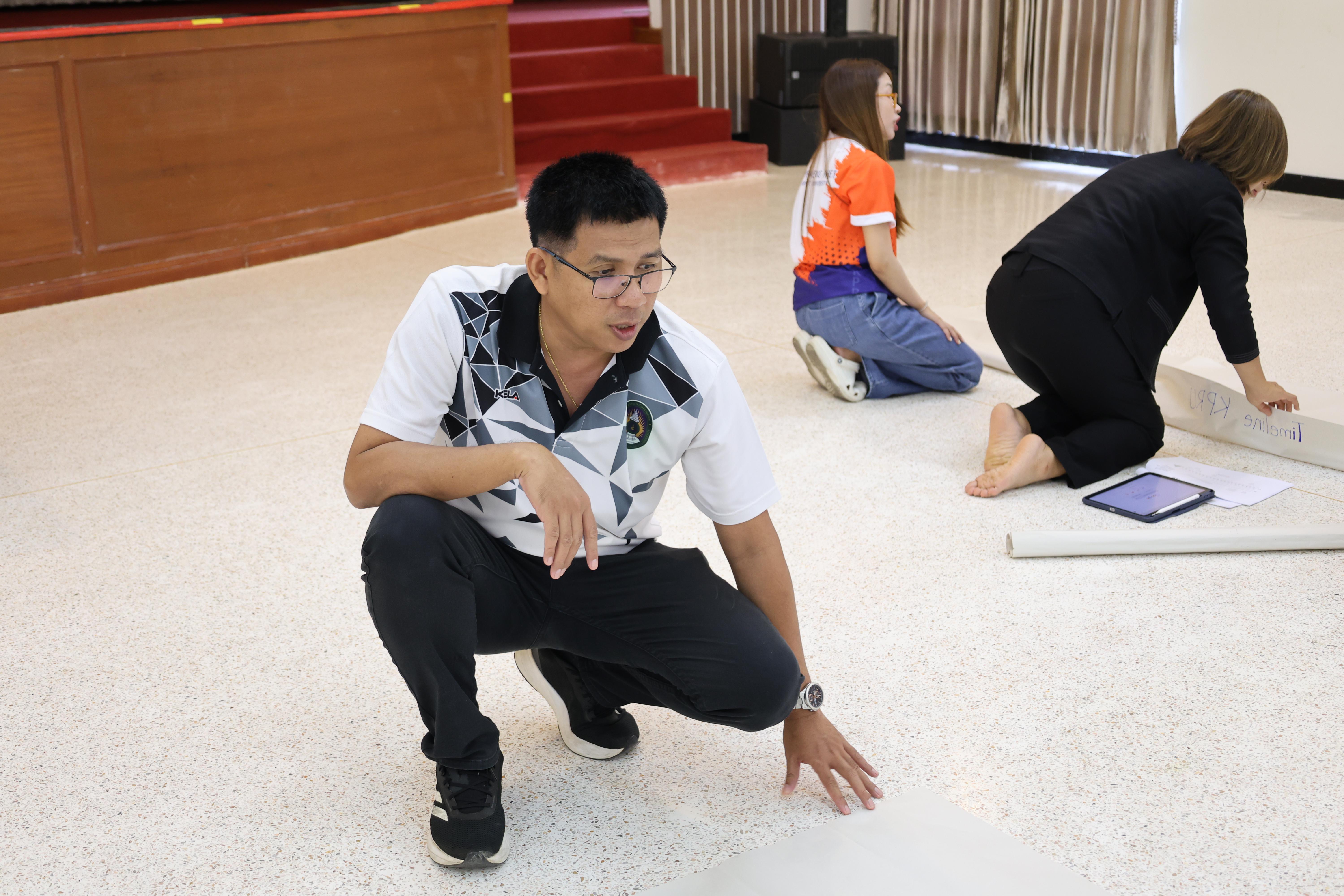 112. วันนี้เป็นการอบรมในโมดูลที่ 10 เรื่อง “ทักษะการโค้ชเพื่อการพัฒนา Soft Skills” .