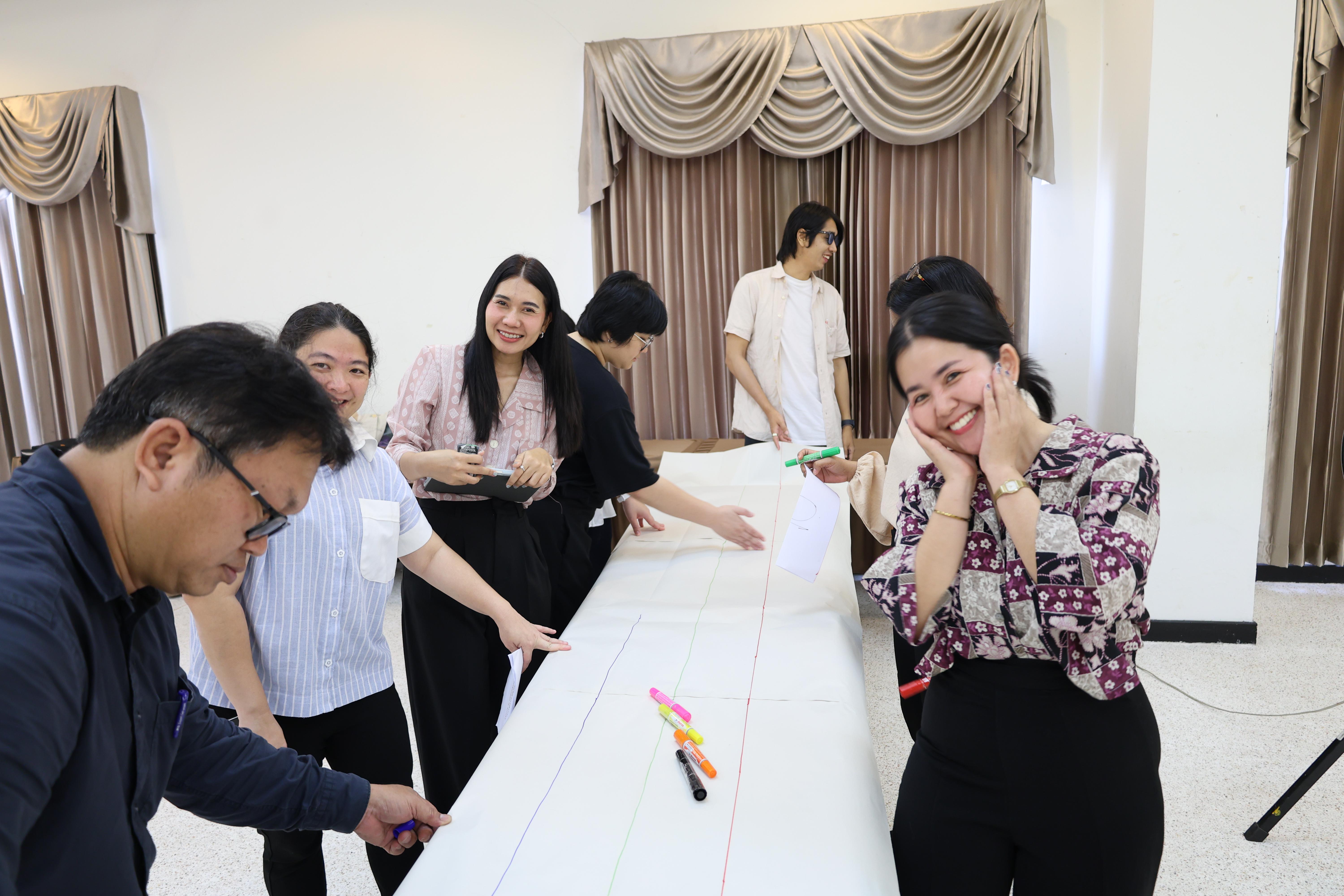 135. วันนี้เป็นการอบรมในโมดูลที่ 10 เรื่อง “ทักษะการโค้ชเพื่อการพัฒนา Soft Skills” .