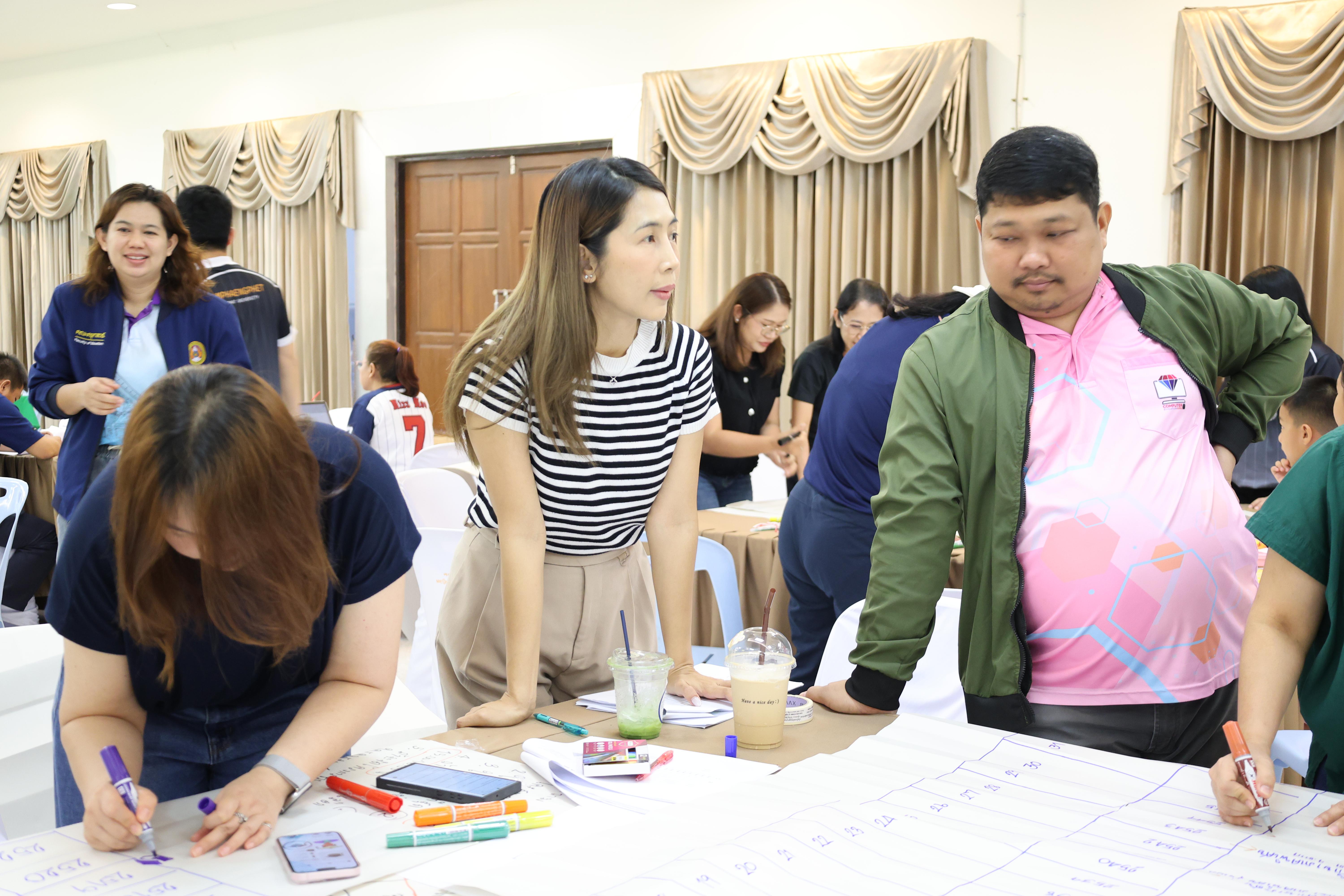 158. วันนี้เป็นการอบรมในโมดูลที่ 10 เรื่อง “ทักษะการโค้ชเพื่อการพัฒนา Soft Skills” .