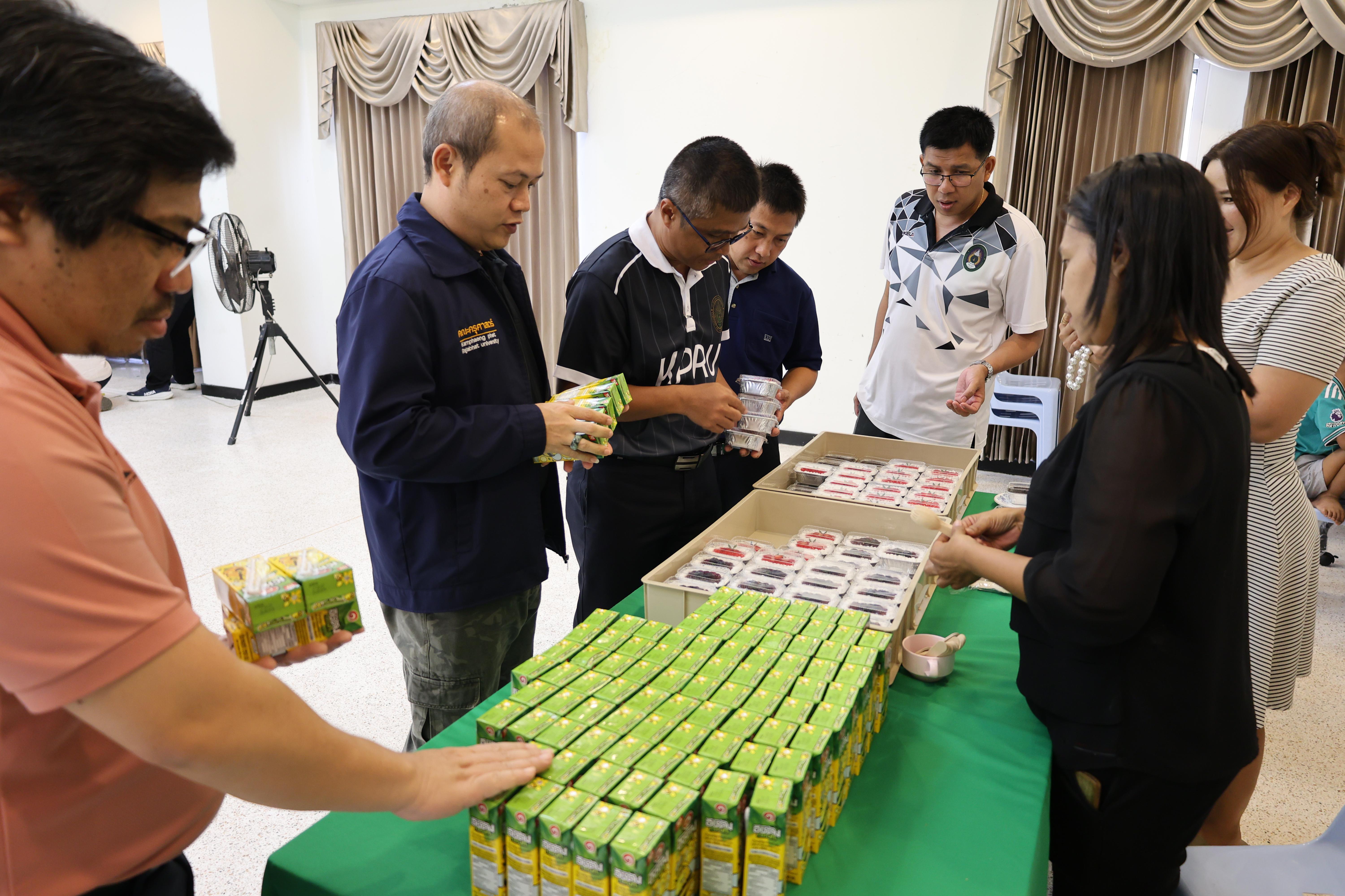 174. วันนี้เป็นการอบรมในโมดูลที่ 10 เรื่อง “ทักษะการโค้ชเพื่อการพัฒนา Soft Skills” .