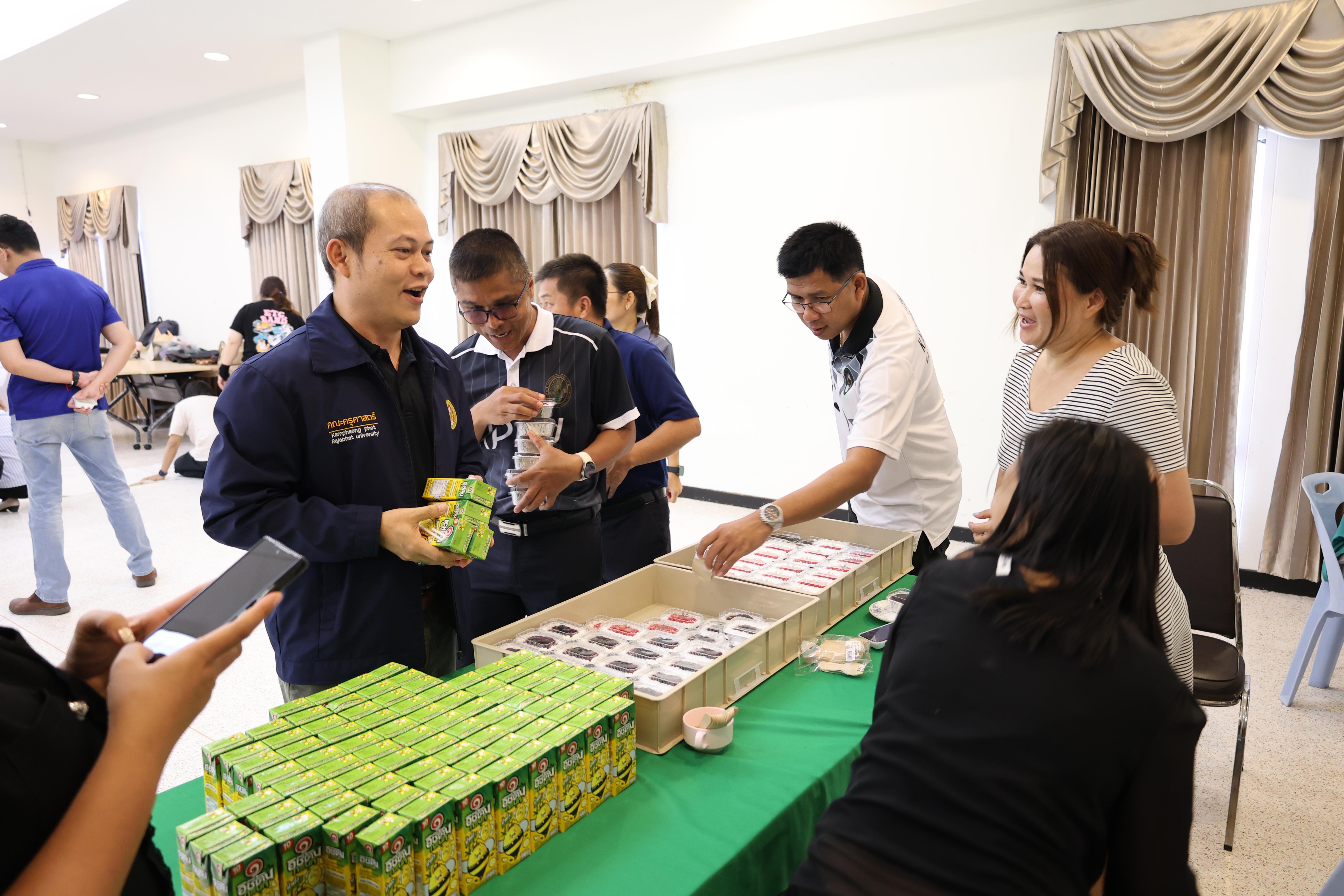 175. วันนี้เป็นการอบรมในโมดูลที่ 10 เรื่อง “ทักษะการโค้ชเพื่อการพัฒนา Soft Skills” .