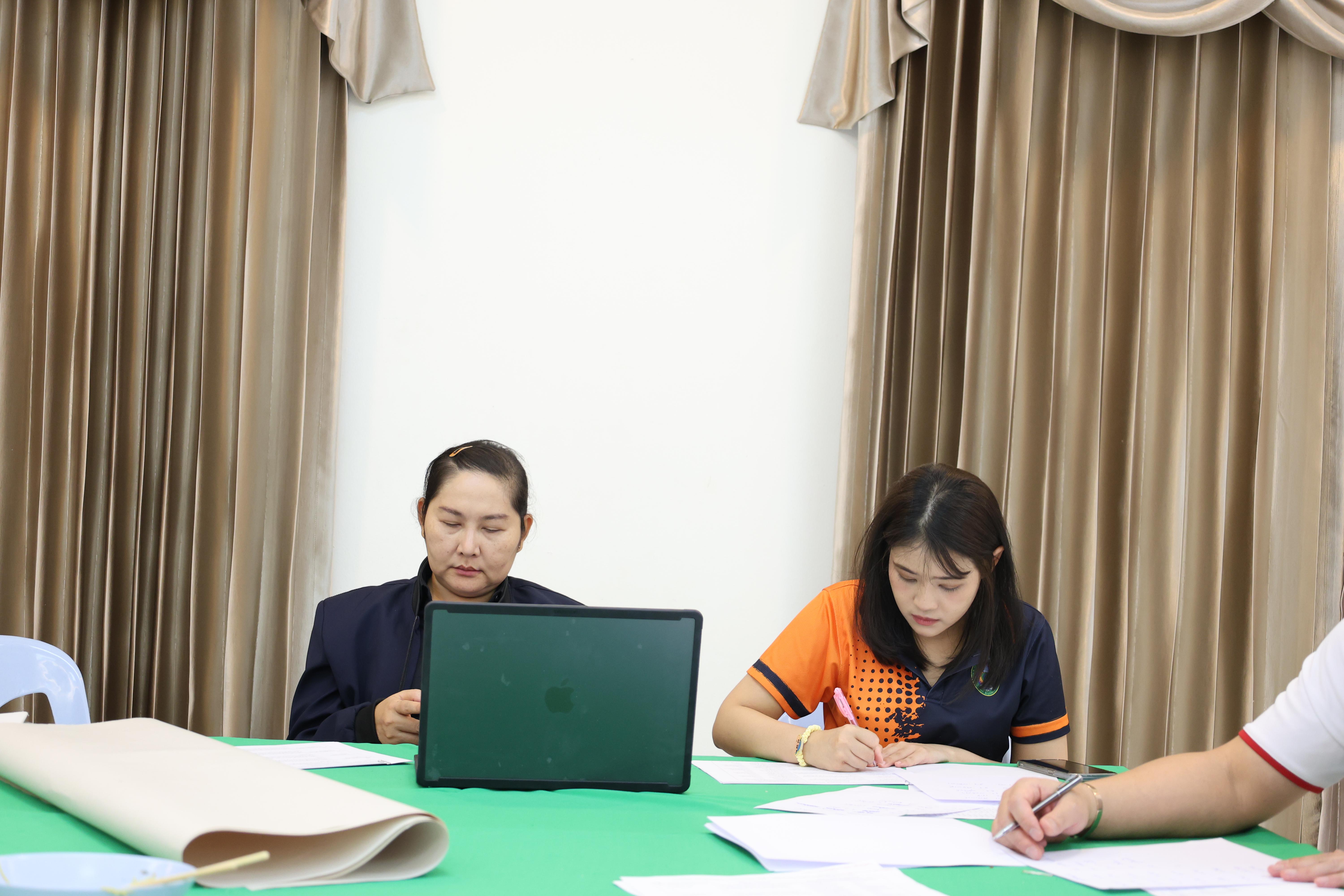 191. วันนี้เป็นการอบรมในโมดูลที่ 10 เรื่อง “ทักษะการโค้ชเพื่อการพัฒนา Soft Skills” .
