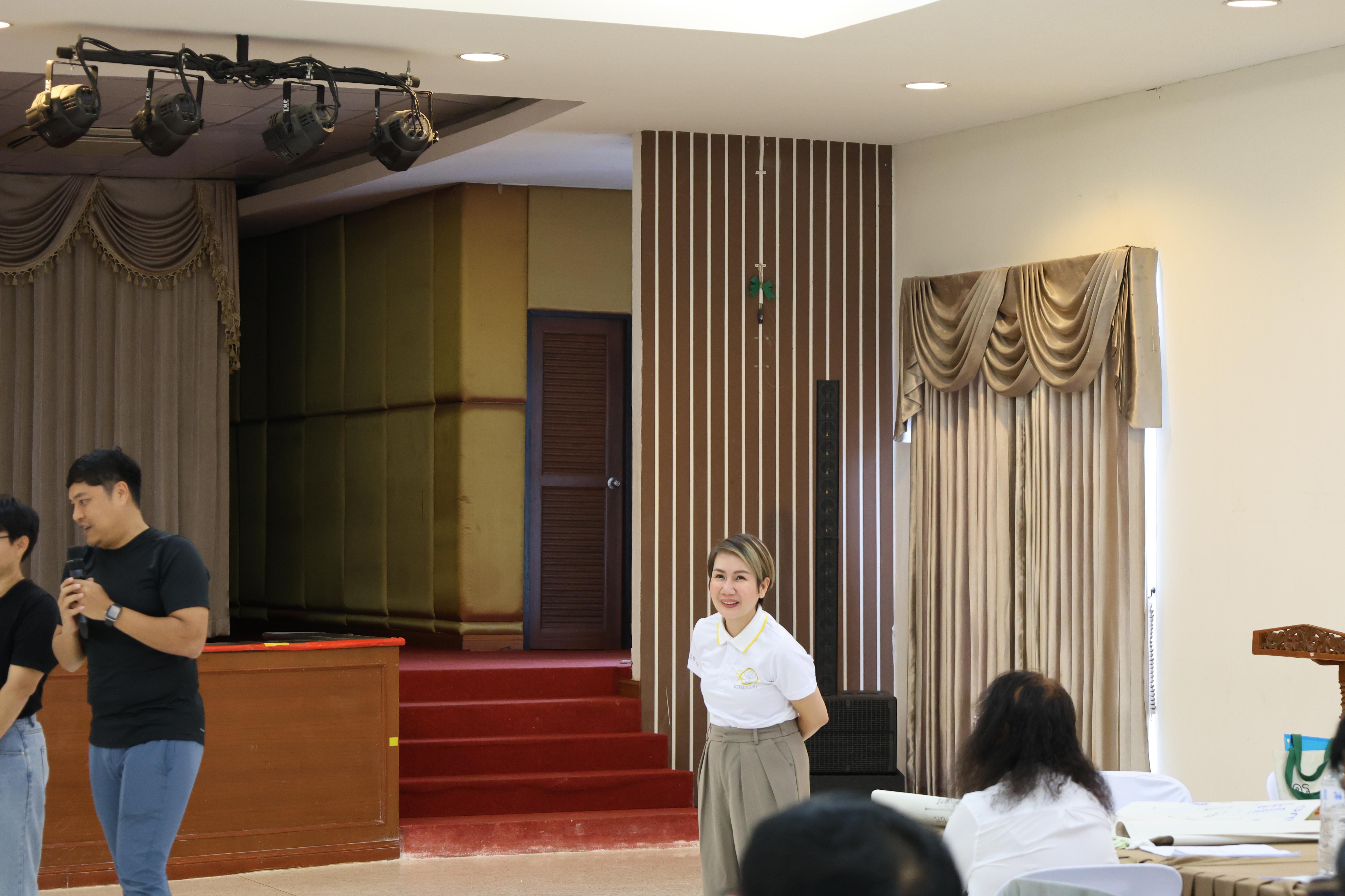 203. วันนี้เป็นการอบรมในโมดูลที่ 10 เรื่อง “ทักษะการโค้ชเพื่อการพัฒนา Soft Skills” .