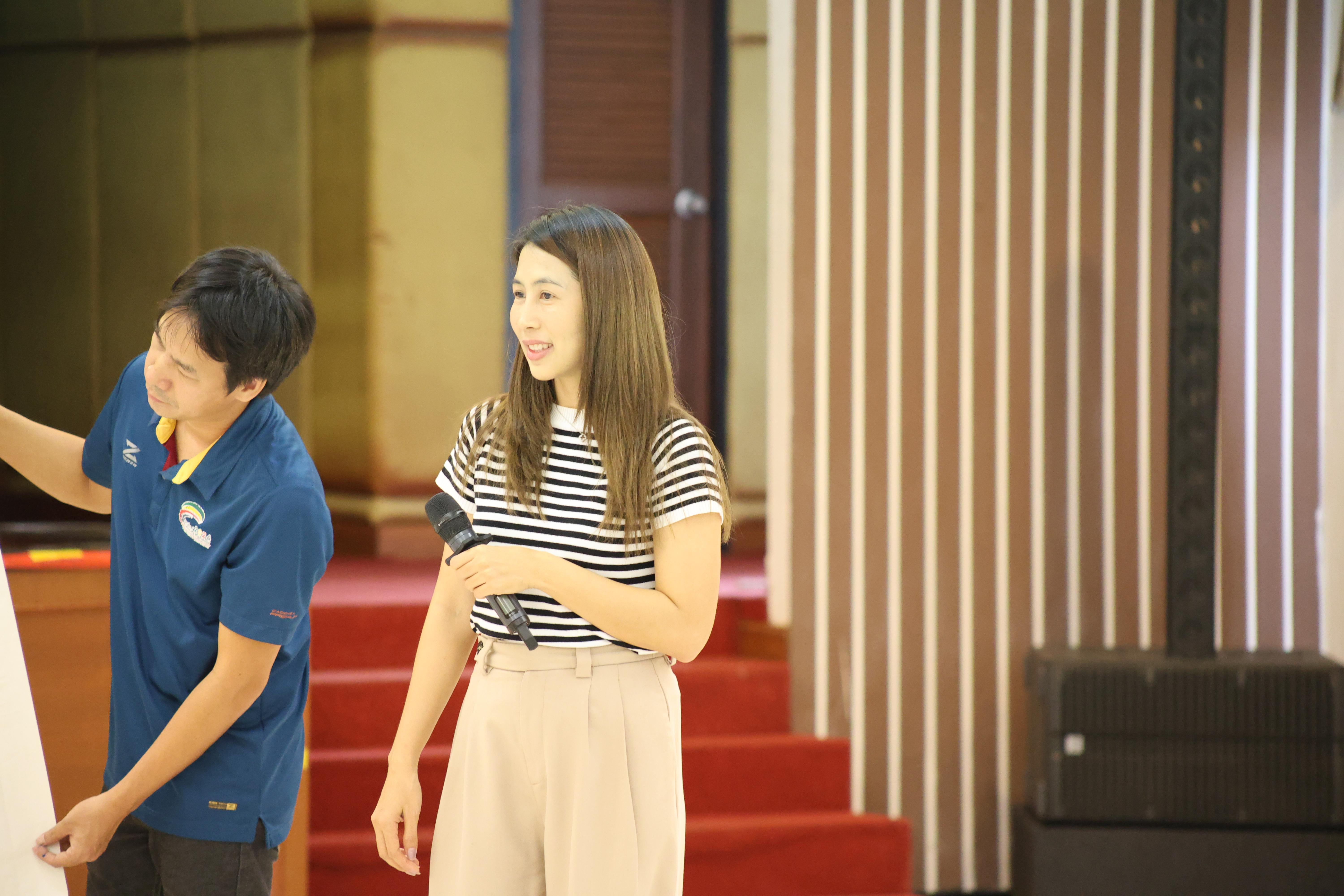 235. วันนี้เป็นการอบรมในโมดูลที่ 10 เรื่อง “ทักษะการโค้ชเพื่อการพัฒนา Soft Skills” .