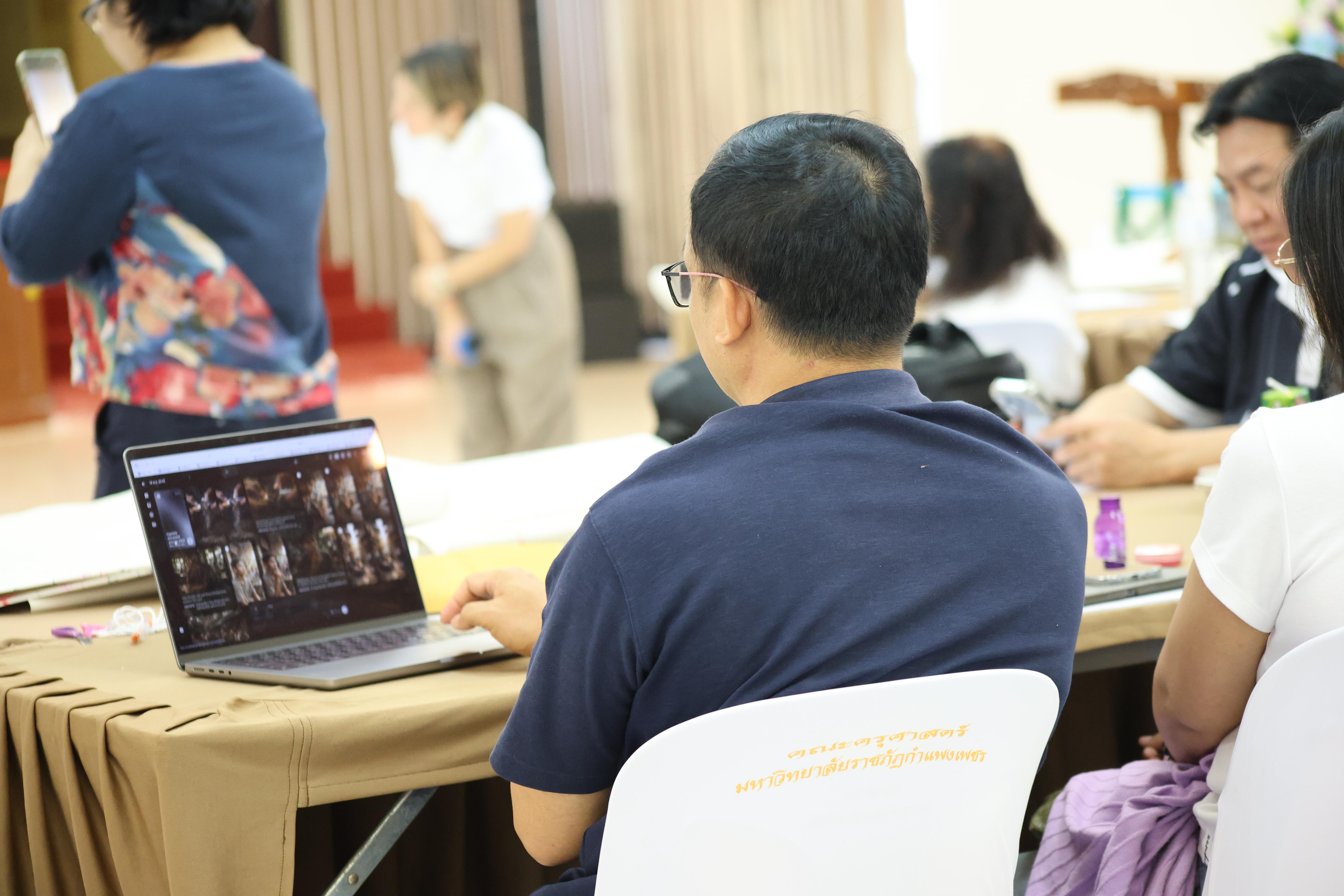 260. วันนี้เป็นการอบรมในโมดูลที่ 10 เรื่อง “ทักษะการโค้ชเพื่อการพัฒนา Soft Skills” .