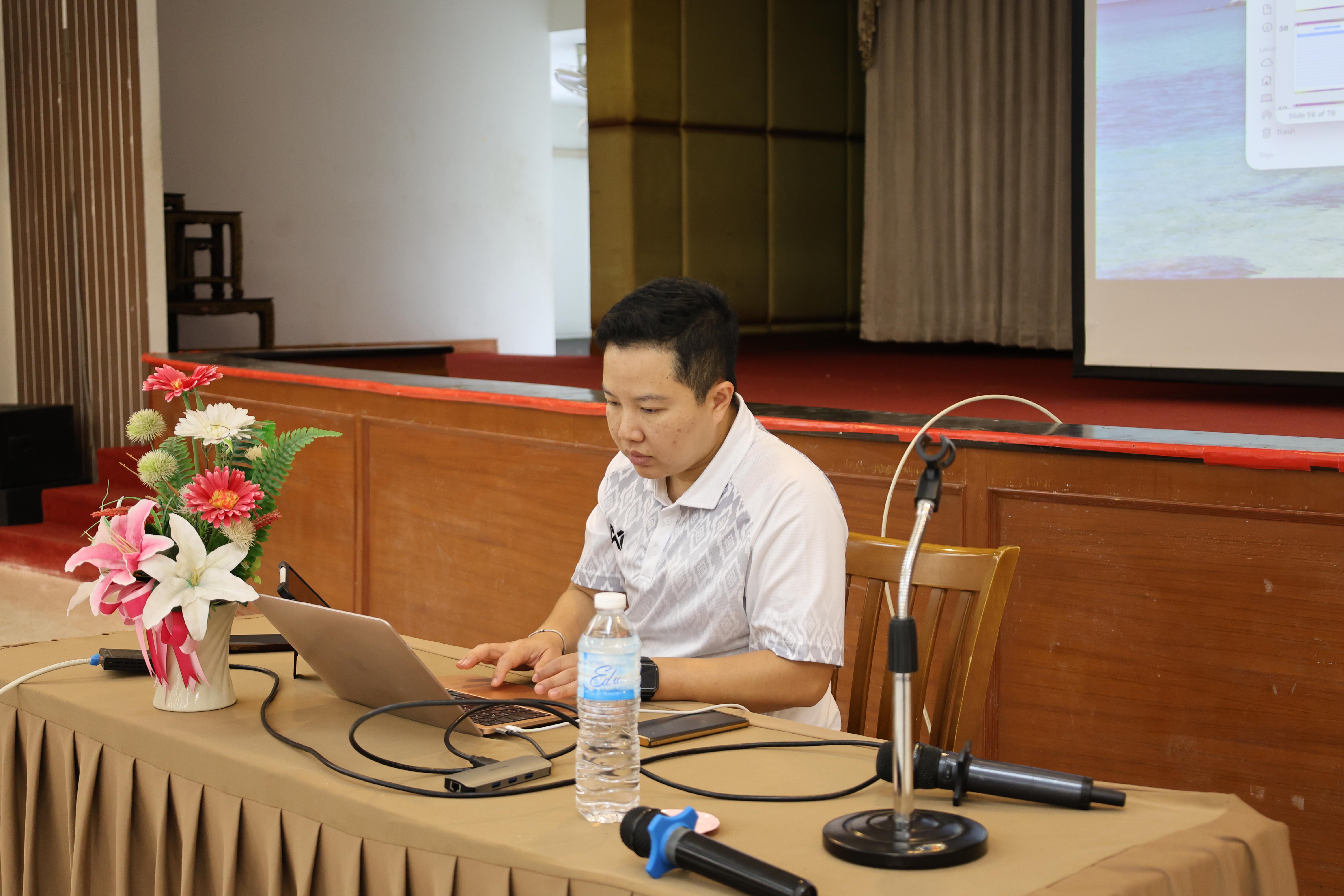 323. วันนี้เป็นการอบรมในโมดูลที่ 10 เรื่อง “ทักษะการโค้ชเพื่อการพัฒนา Soft Skills” .