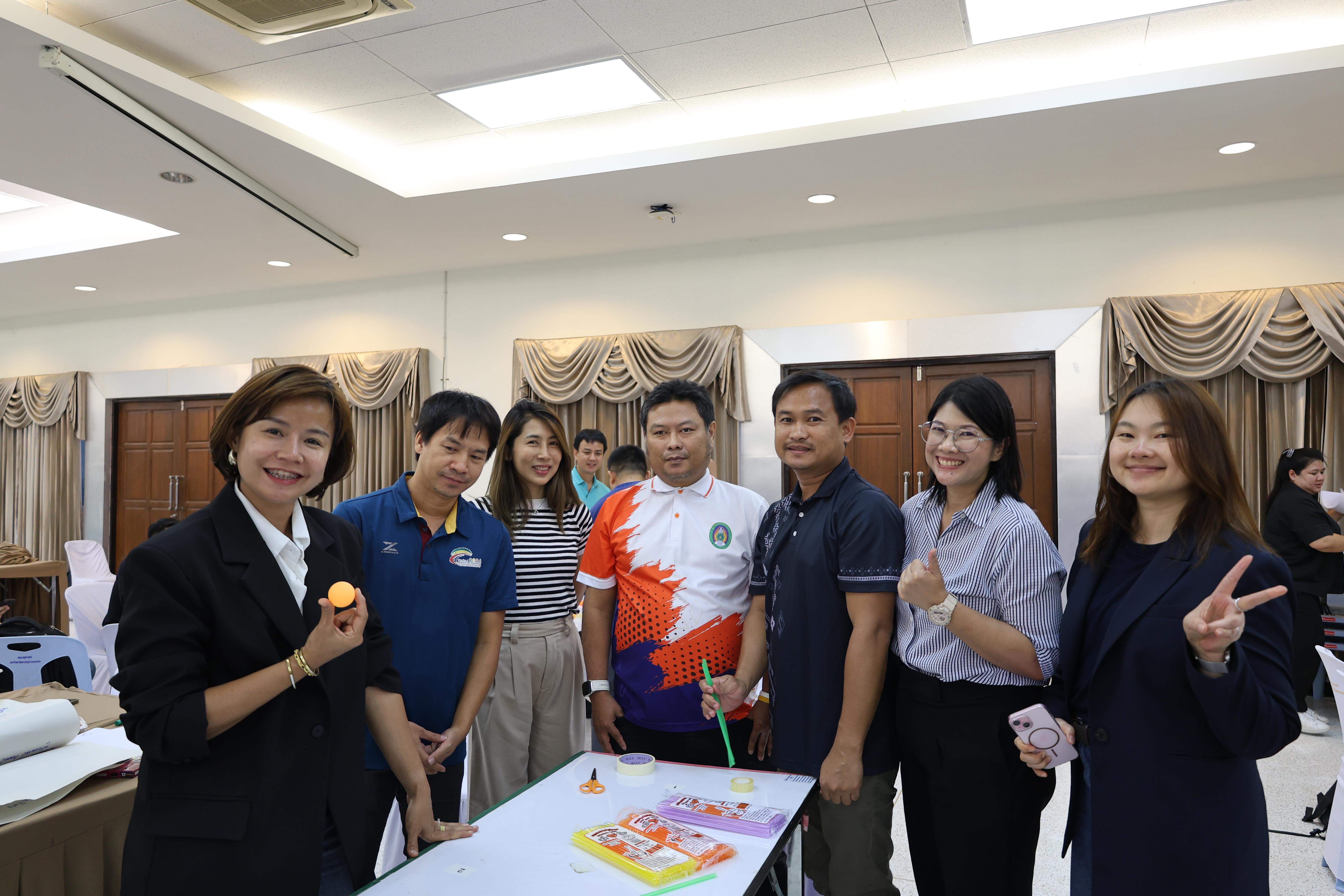 334. วันนี้เป็นการอบรมในโมดูลที่ 10 เรื่อง “ทักษะการโค้ชเพื่อการพัฒนา Soft Skills” .