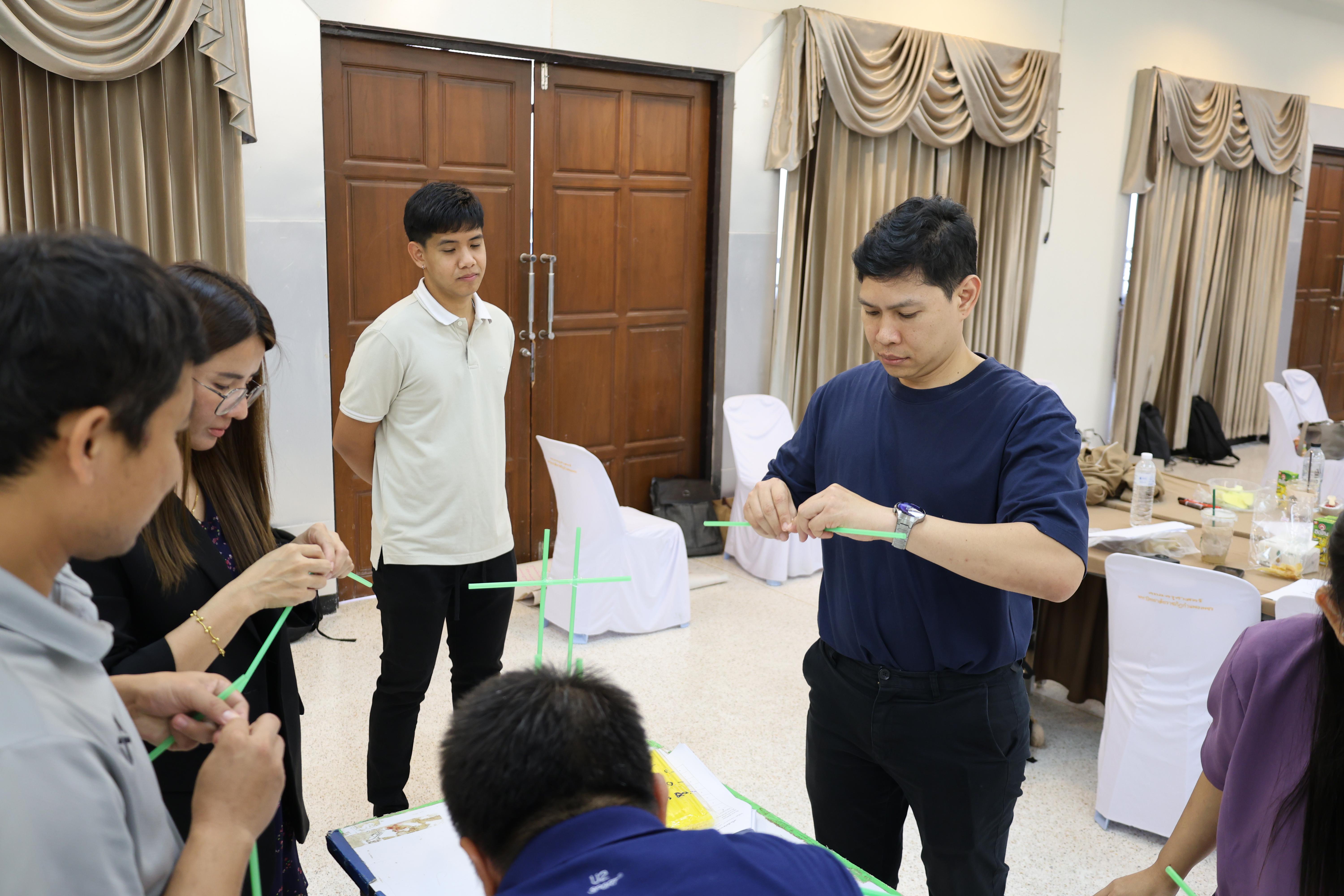 356. วันนี้เป็นการอบรมในโมดูลที่ 10 เรื่อง “ทักษะการโค้ชเพื่อการพัฒนา Soft Skills” .