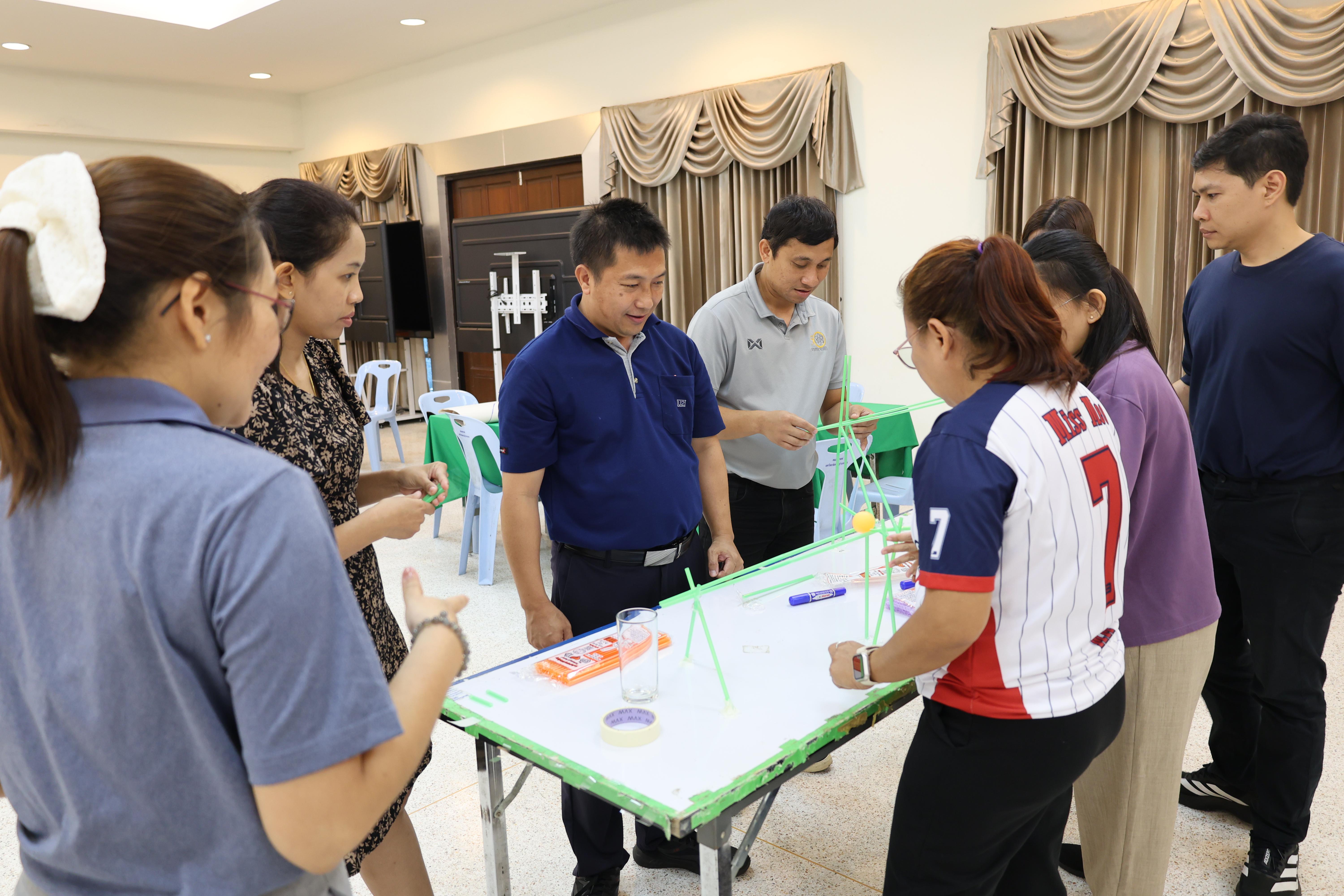 361. วันนี้เป็นการอบรมในโมดูลที่ 10 เรื่อง “ทักษะการโค้ชเพื่อการพัฒนา Soft Skills” .