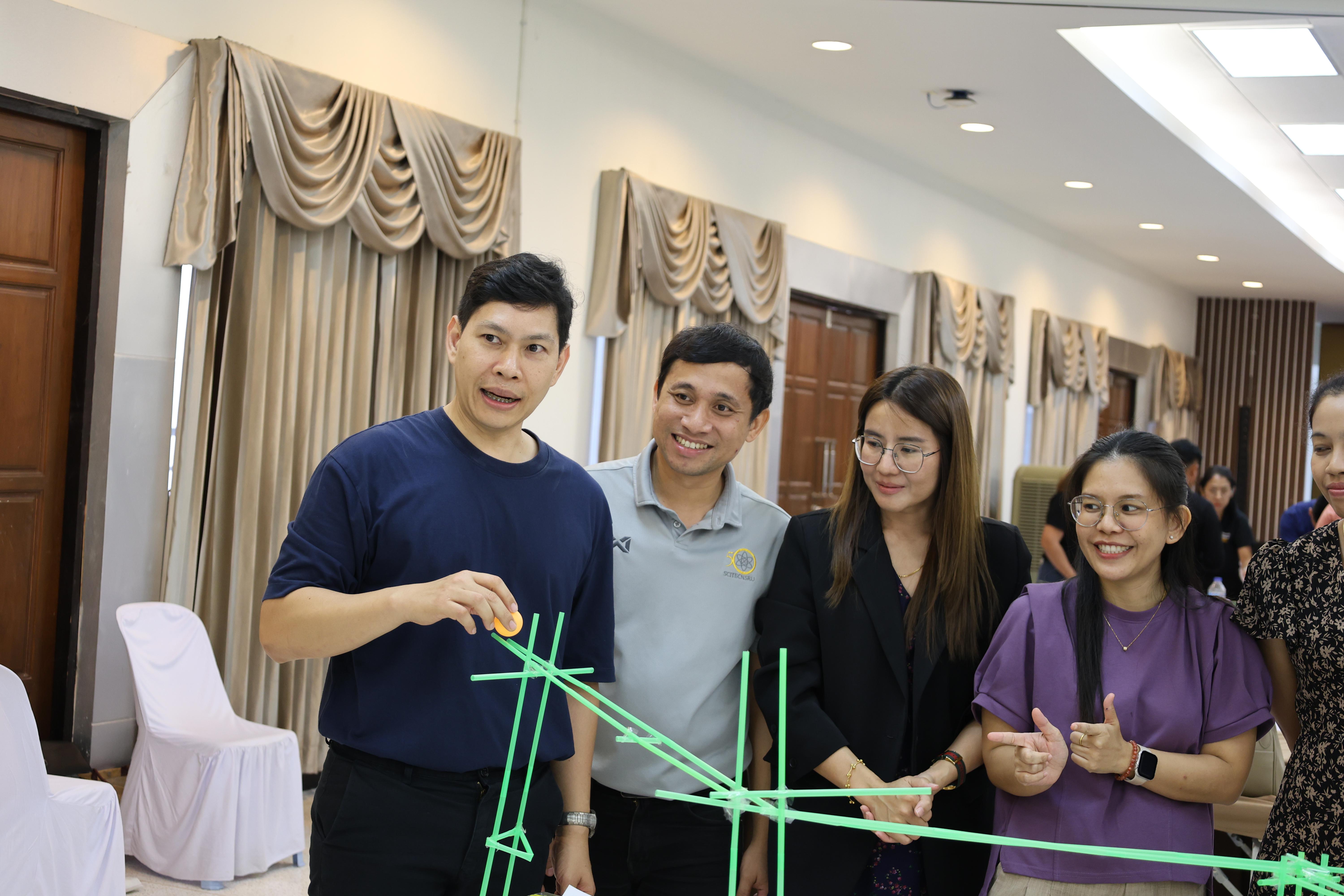 365. วันนี้เป็นการอบรมในโมดูลที่ 10 เรื่อง “ทักษะการโค้ชเพื่อการพัฒนา Soft Skills” .