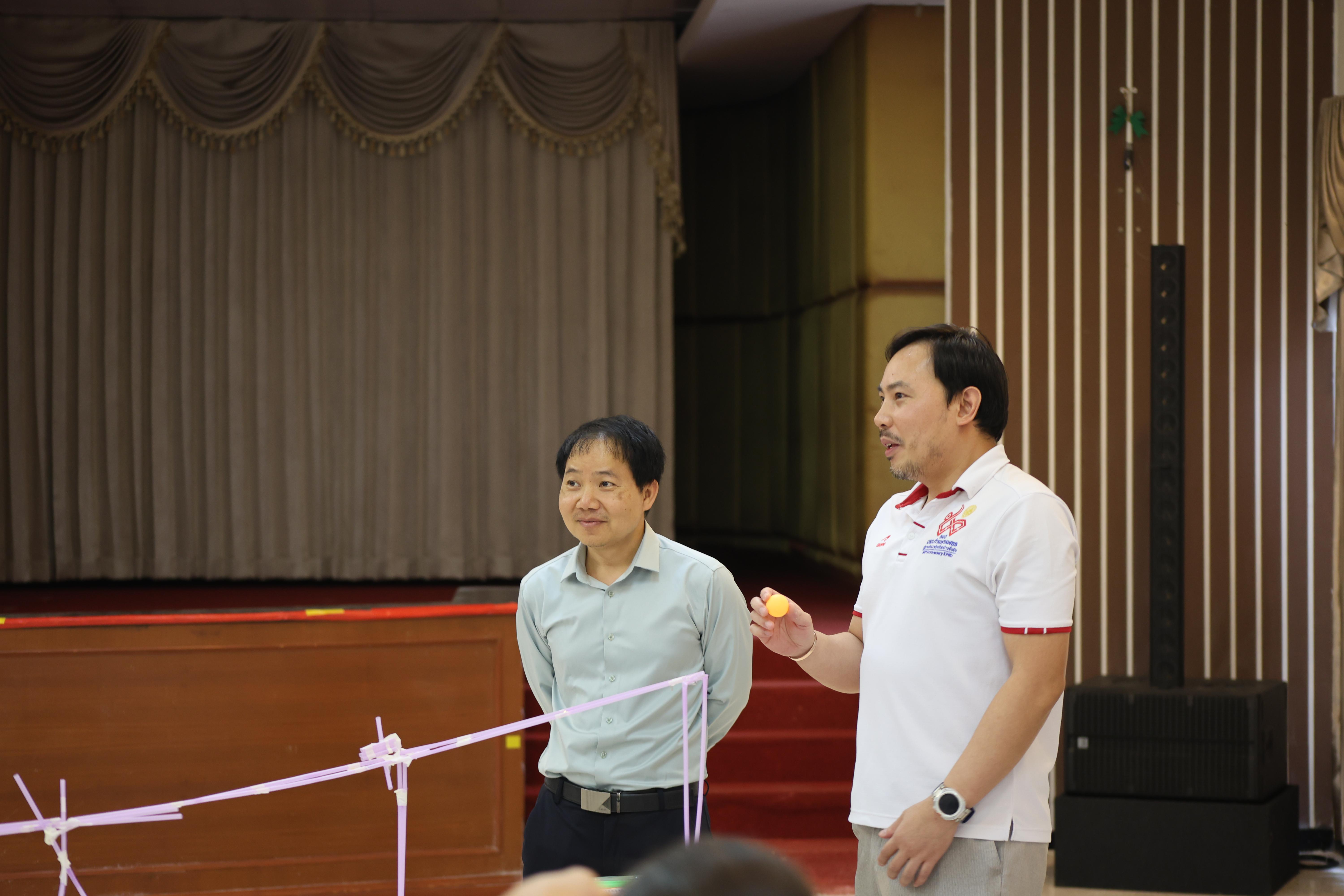 430. วันนี้เป็นการอบรมในโมดูลที่ 10 เรื่อง “ทักษะการโค้ชเพื่อการพัฒนา Soft Skills” .