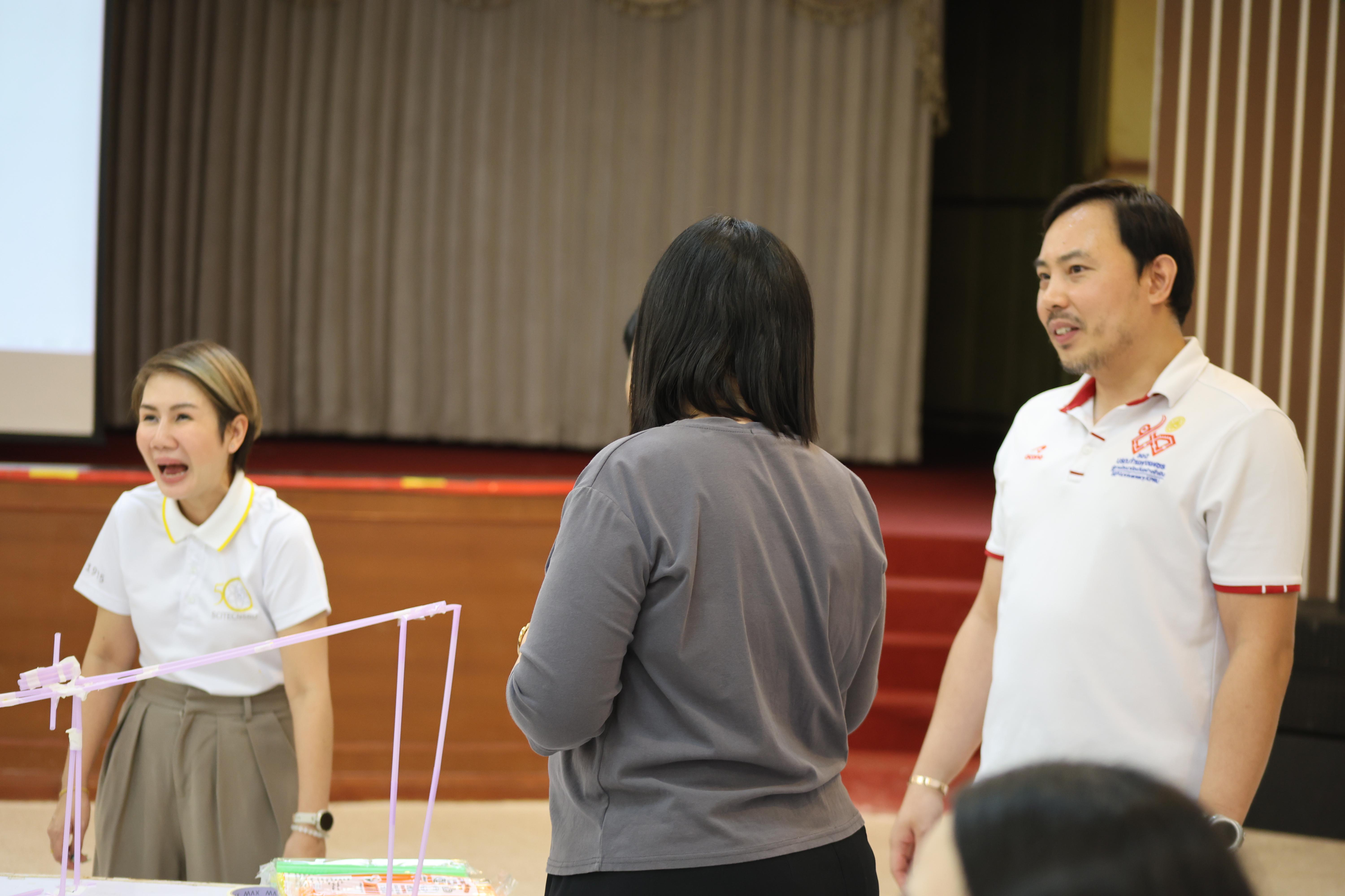 434. วันนี้เป็นการอบรมในโมดูลที่ 10 เรื่อง “ทักษะการโค้ชเพื่อการพัฒนา Soft Skills” .
