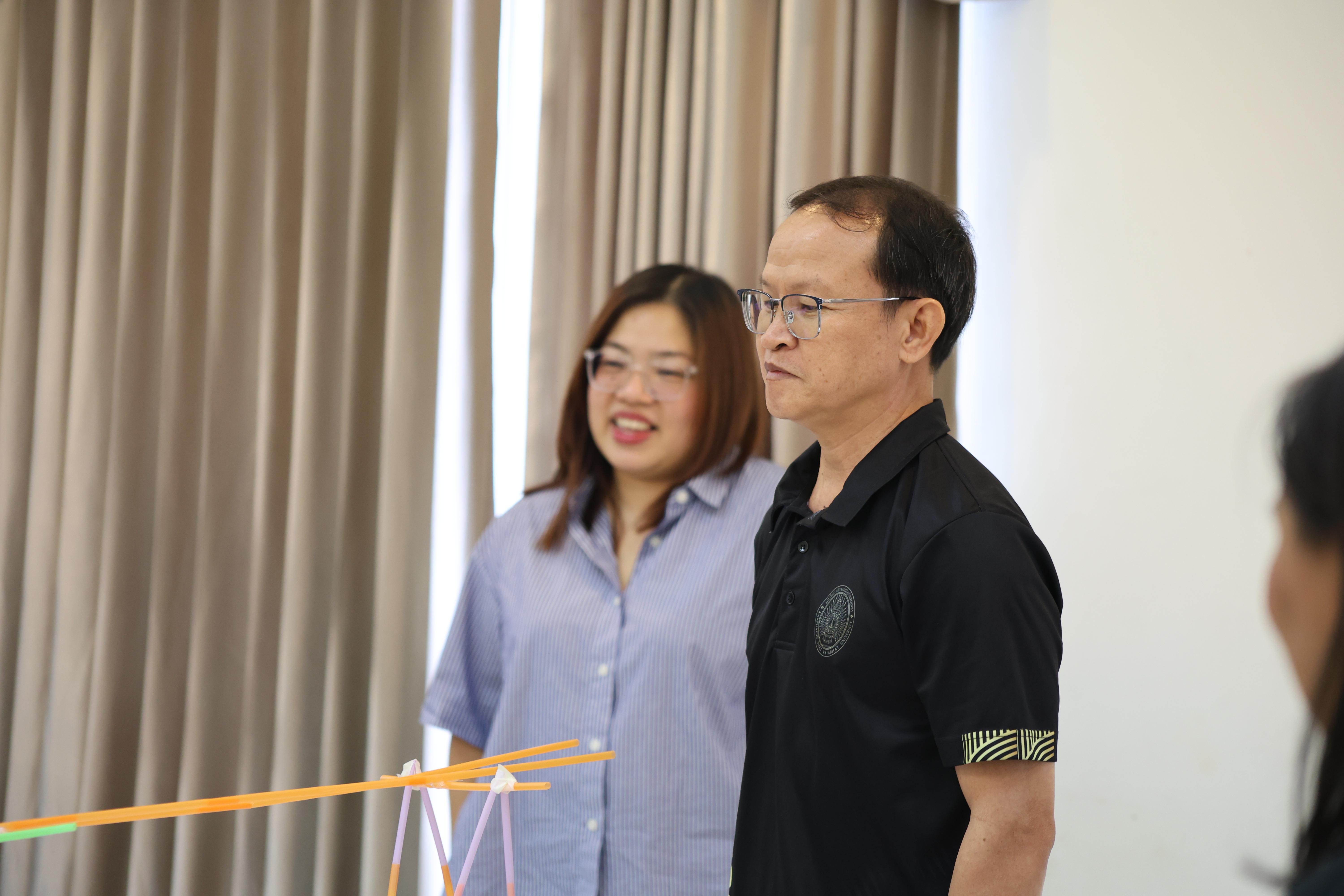 448. วันนี้เป็นการอบรมในโมดูลที่ 10 เรื่อง “ทักษะการโค้ชเพื่อการพัฒนา Soft Skills” .