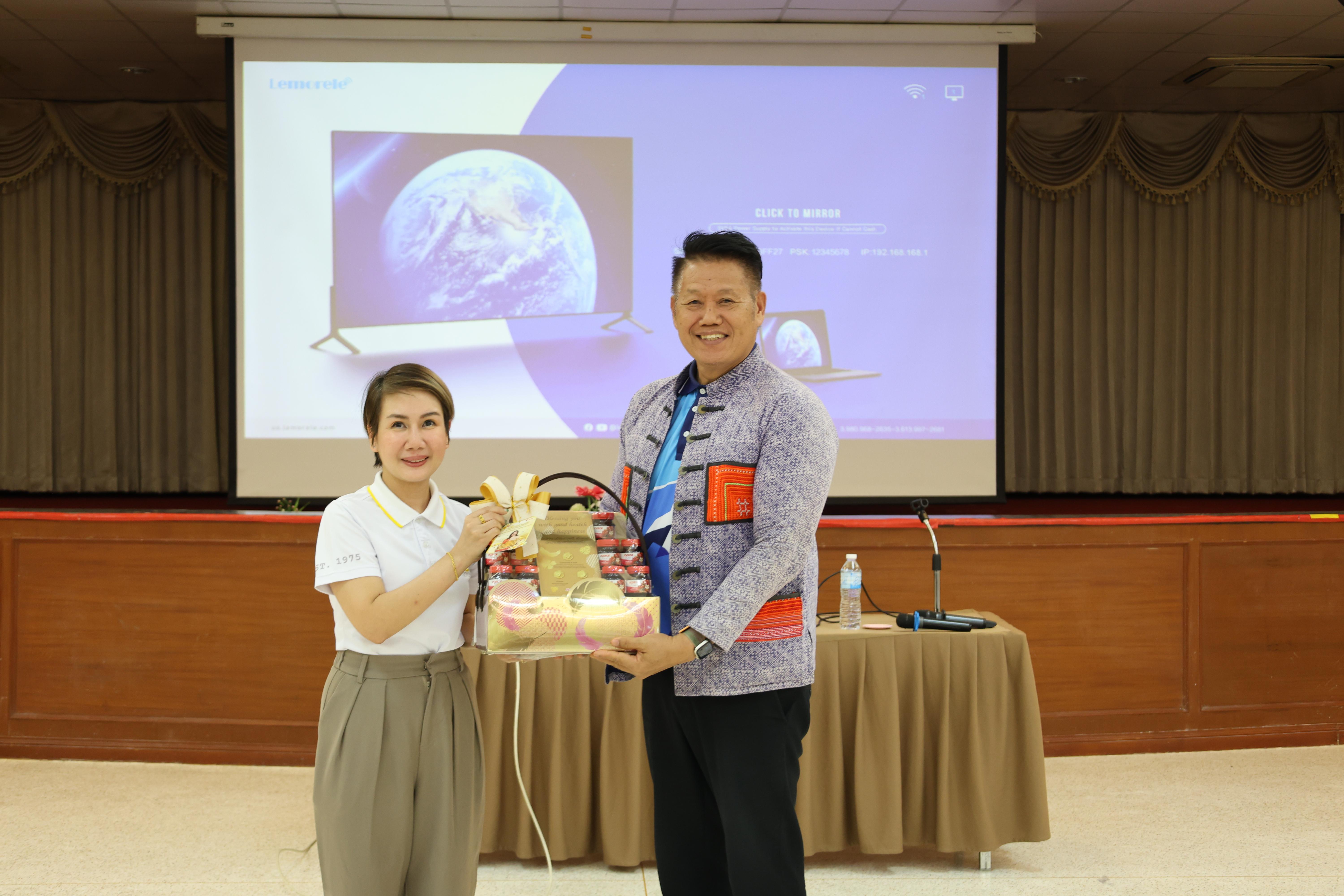 493. วันนี้เป็นการอบรมในโมดูลที่ 10 เรื่อง “ทักษะการโค้ชเพื่อการพัฒนา Soft Skills” .