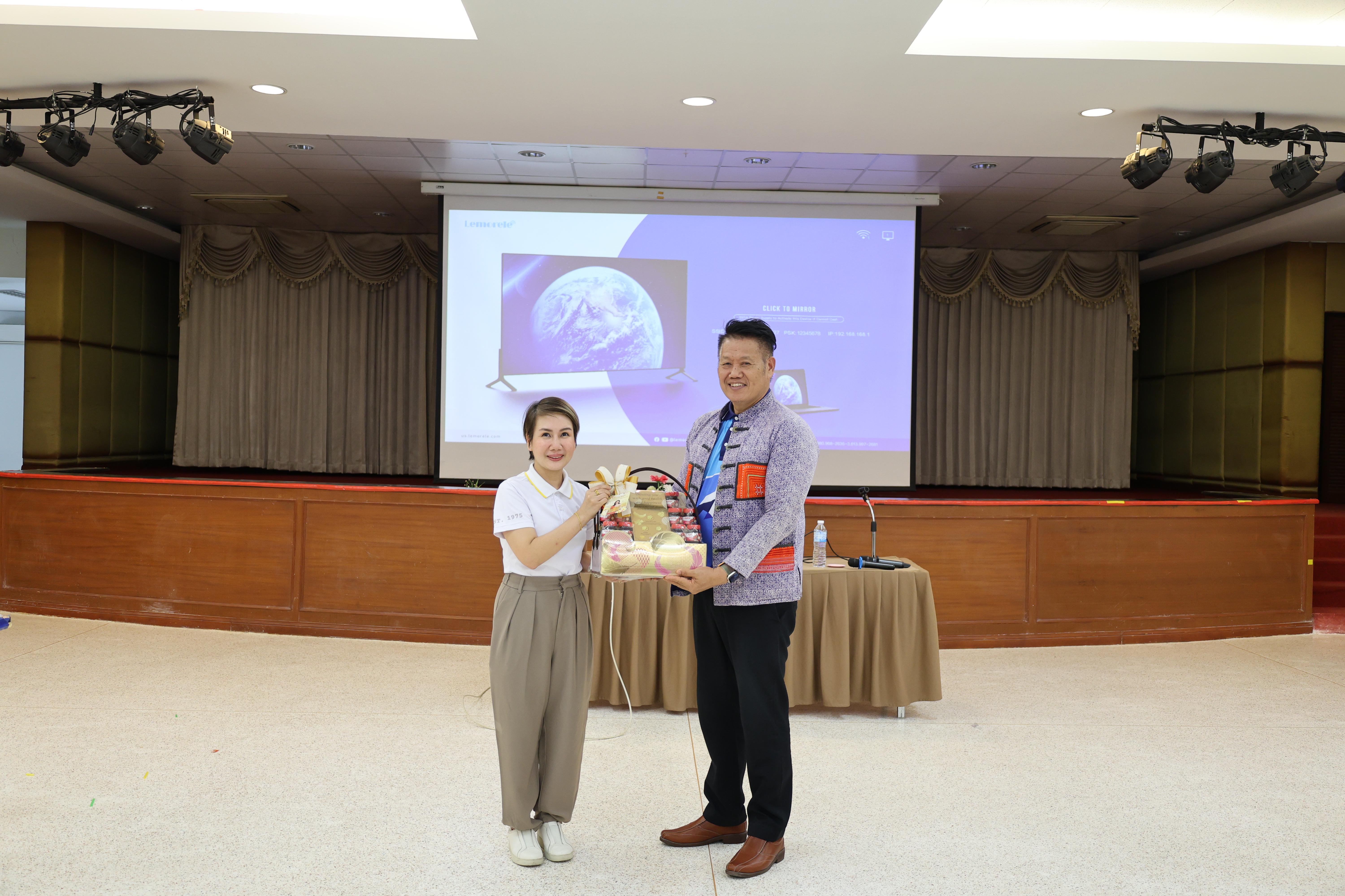 495. วันนี้เป็นการอบรมในโมดูลที่ 10 เรื่อง “ทักษะการโค้ชเพื่อการพัฒนา Soft Skills” .
